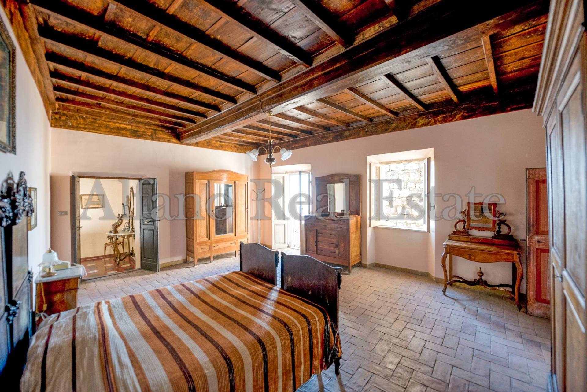 Abitazioni tipiche storiche in vendita a Veroli