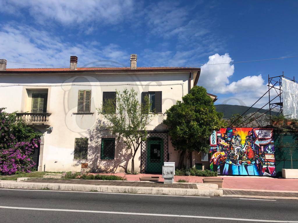 Attivit commerciale in vendita a Roccasecca