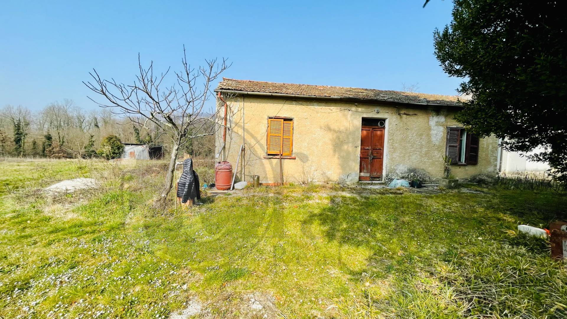 Rudere in vendita a Arce