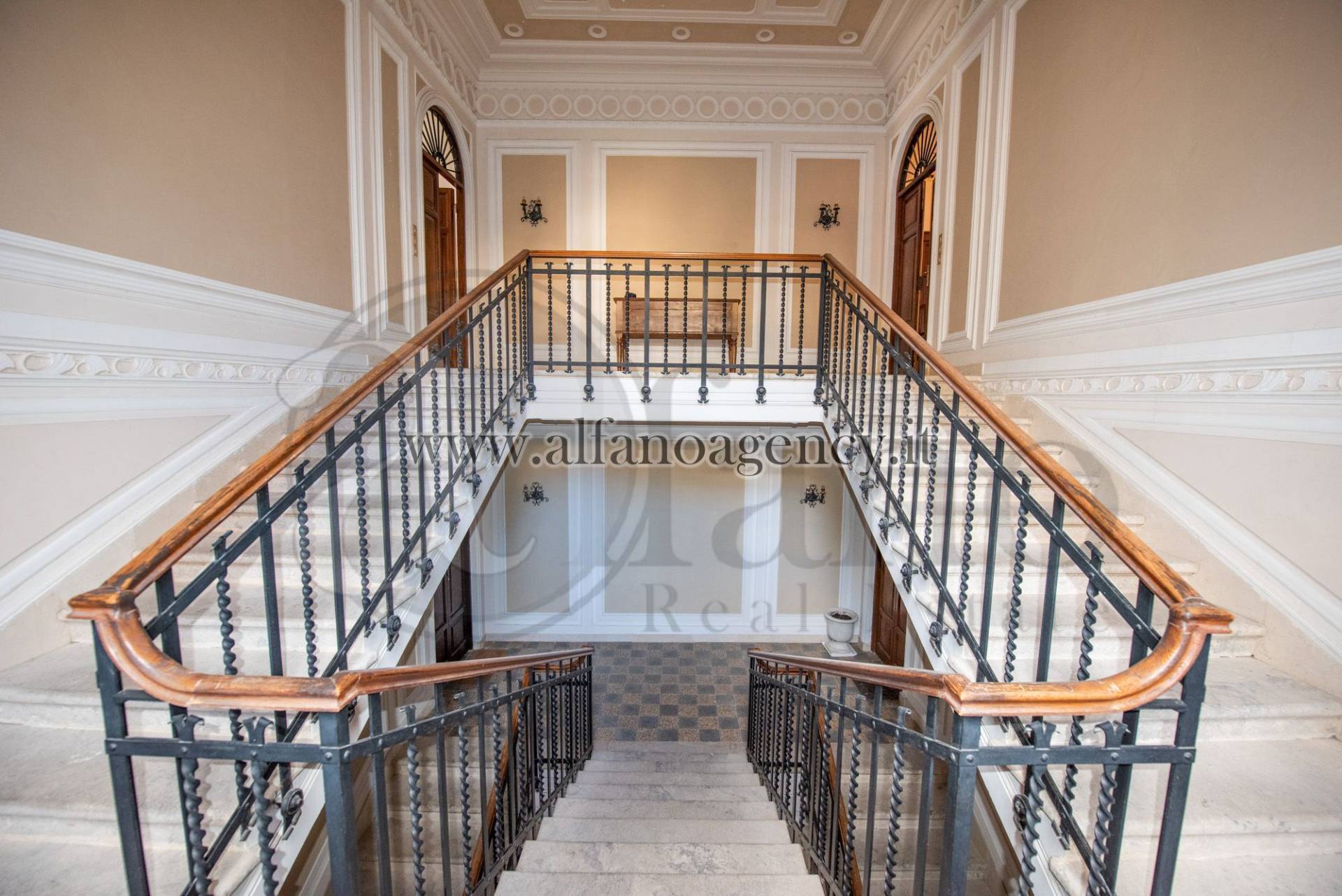 Abitazioni tipiche storiche in vendita a San Donato Val di Comino