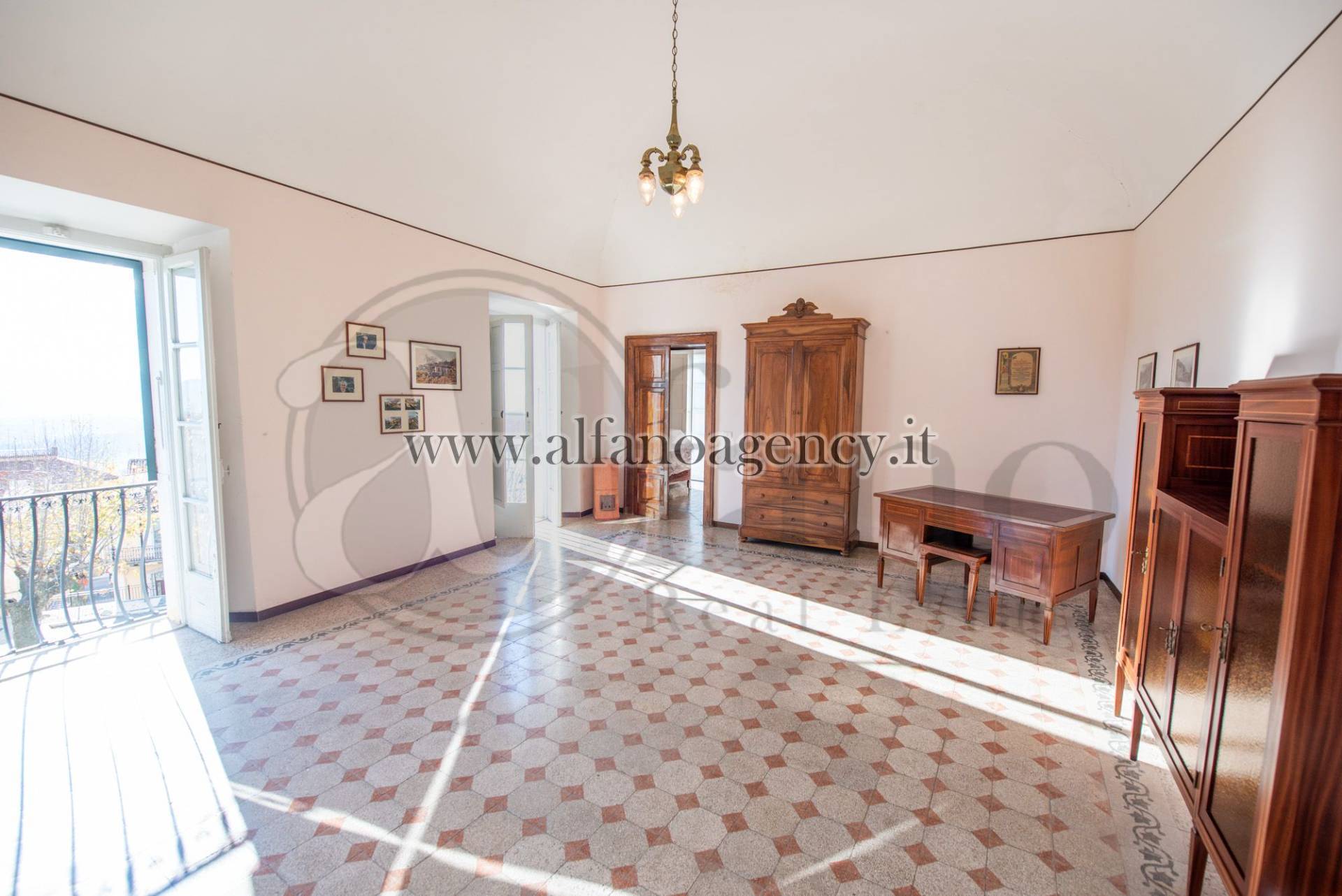 Abitazioni tipiche storiche in vendita a San Donato Val di Comino