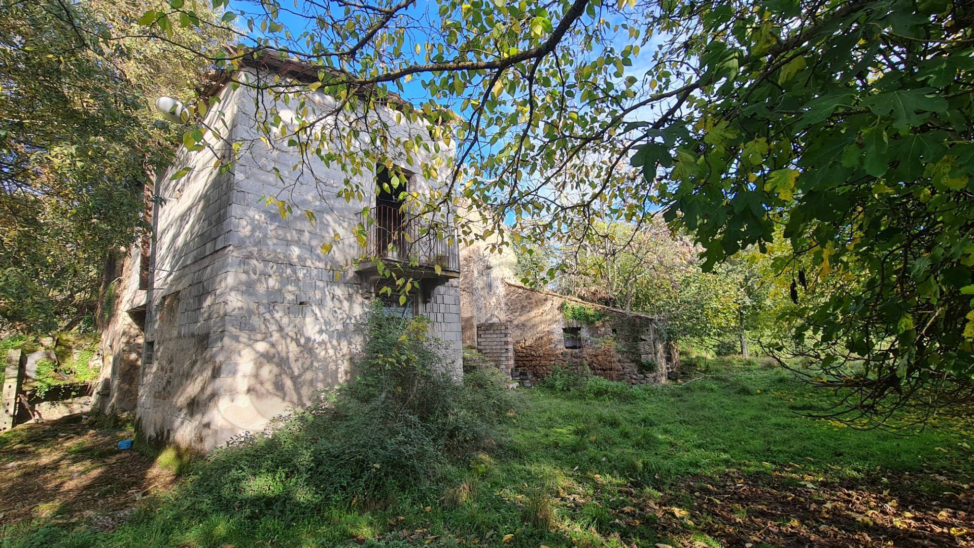 Casale di campagna in vendita a Aquino