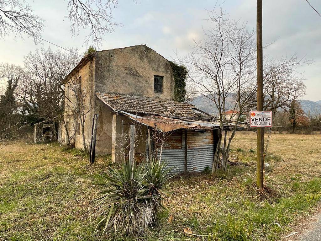 Casale di campagna in vendita a Roccasecca