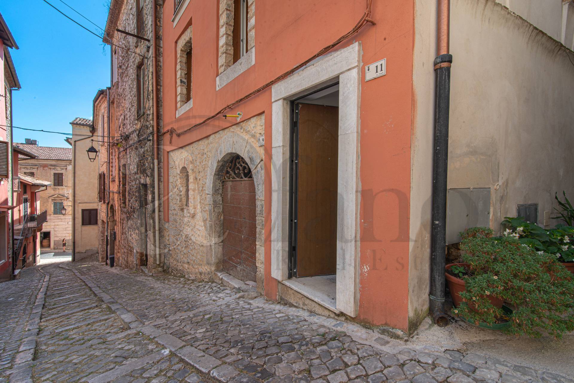 Appartamento in vendita a Priverno