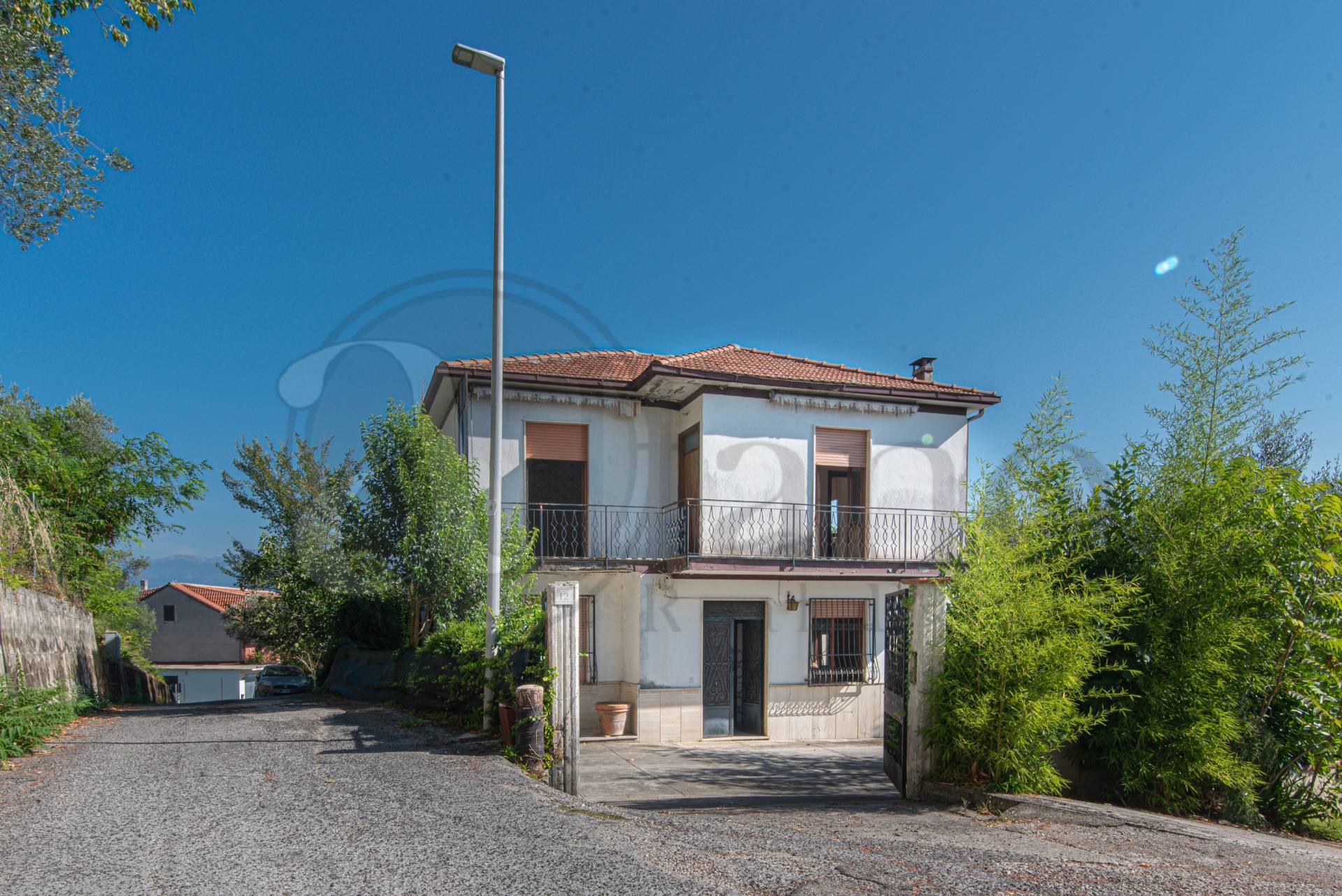 Casa indipendente in vendita a Torrice