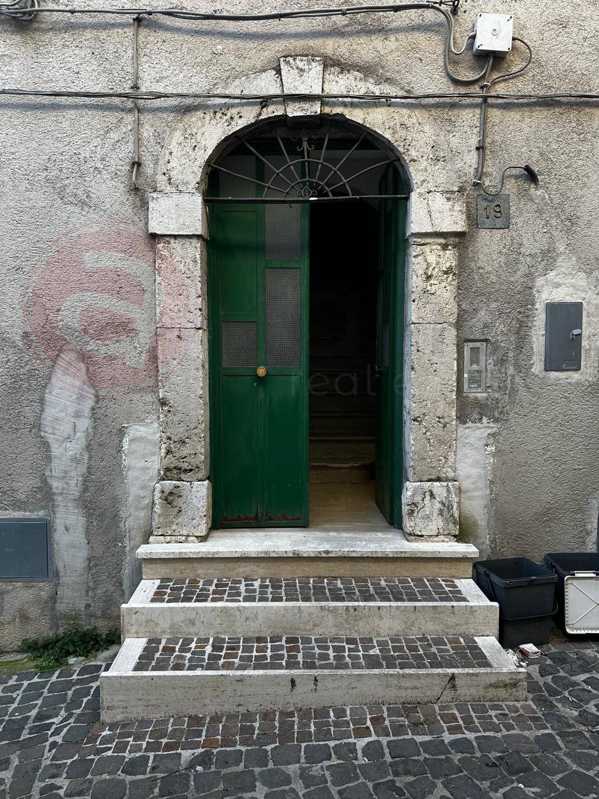 Abitazioni tipiche storiche in vendita a Colfelice