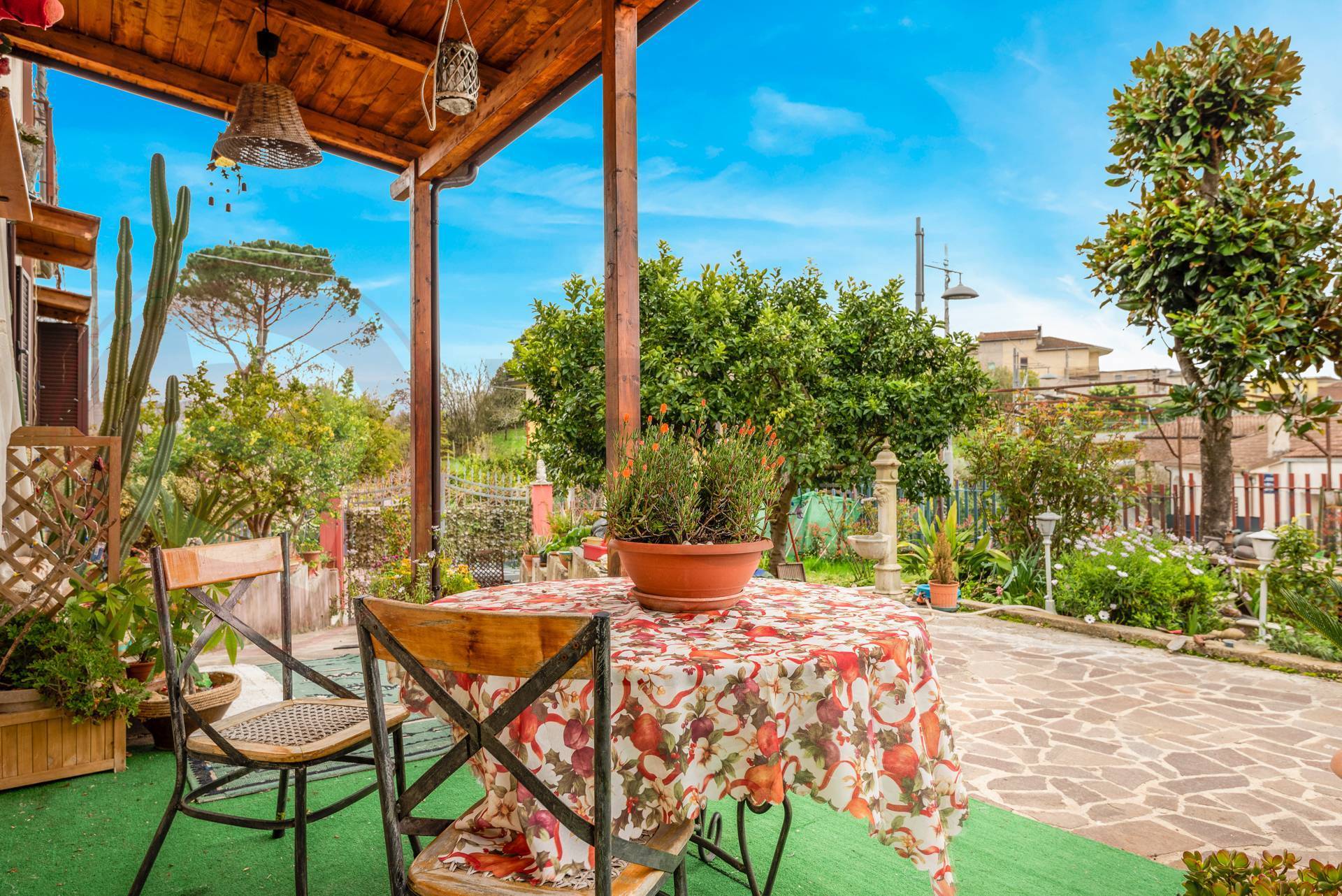Casa indipendente in vendita a Sant'Ambrogio sul Garigliano