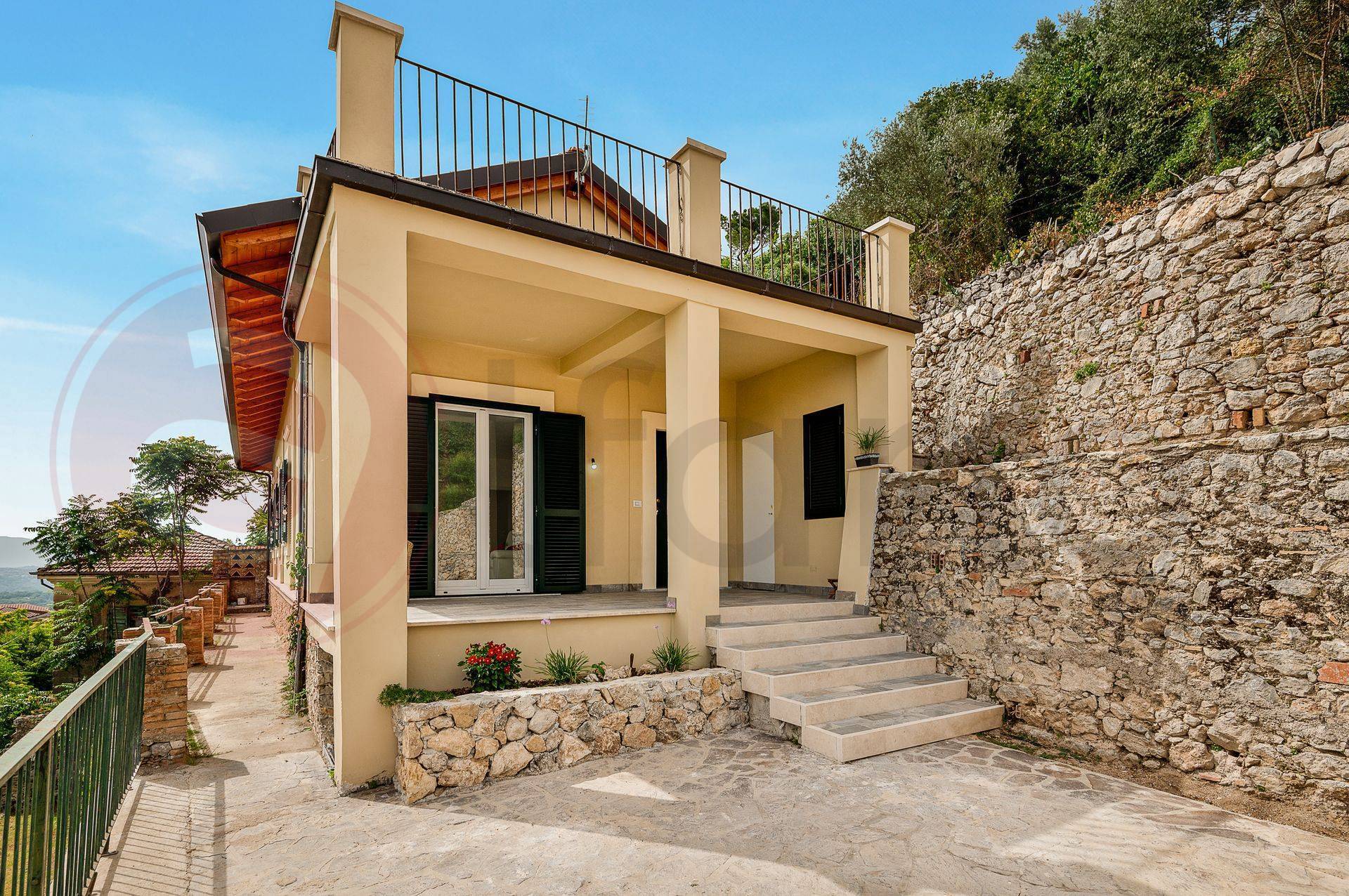 Abitazioni tipiche storiche in vendita a Arce