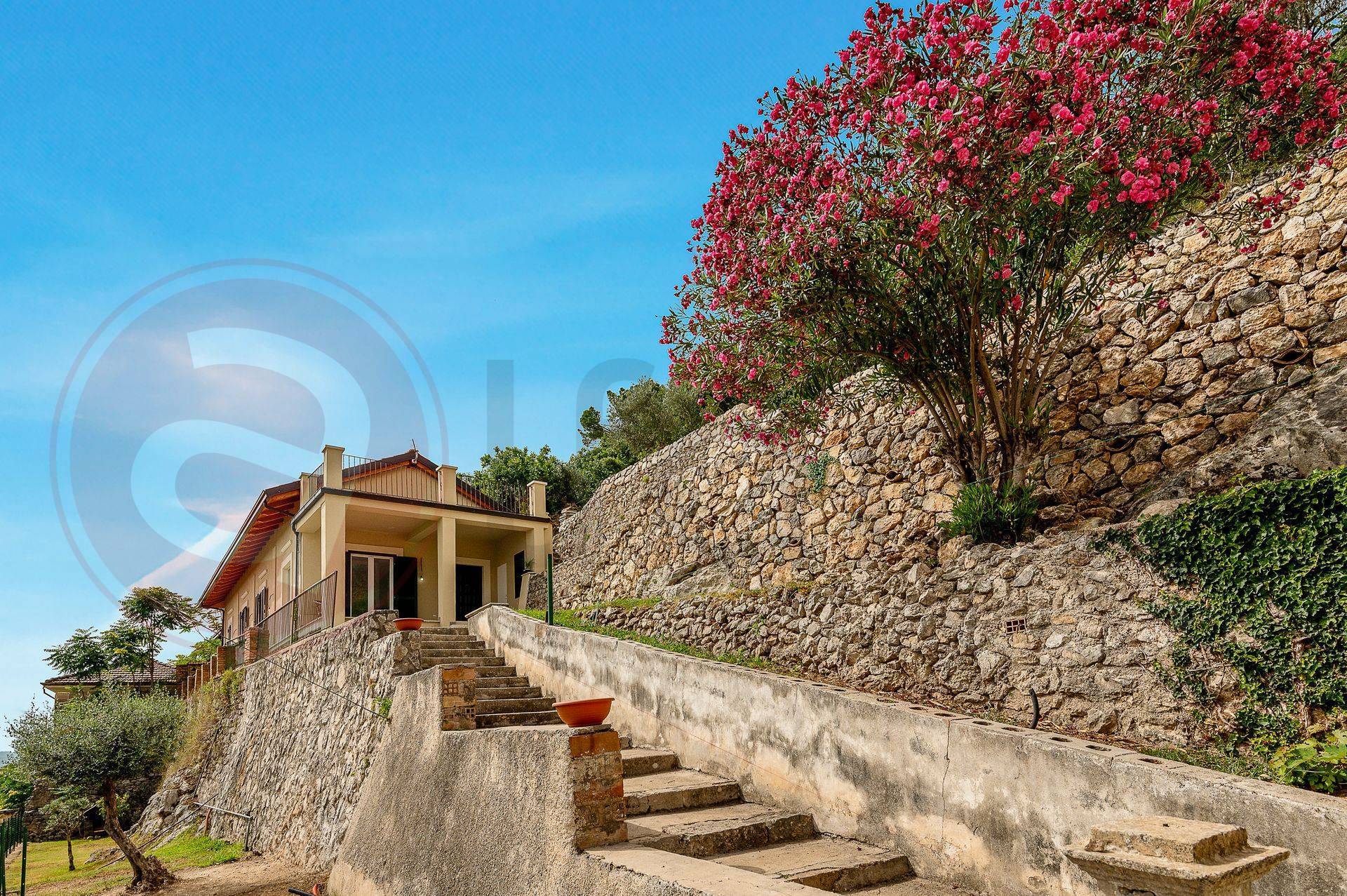 Abitazioni tipiche storiche in vendita a Arce