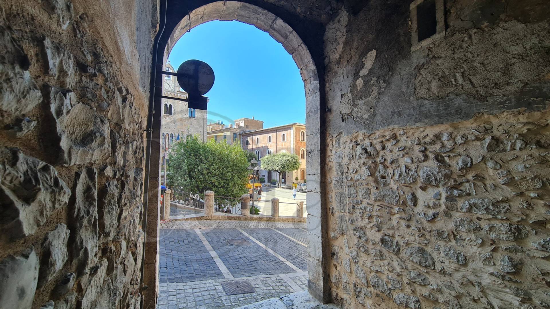 Palazzo storico in vendita a Priverno