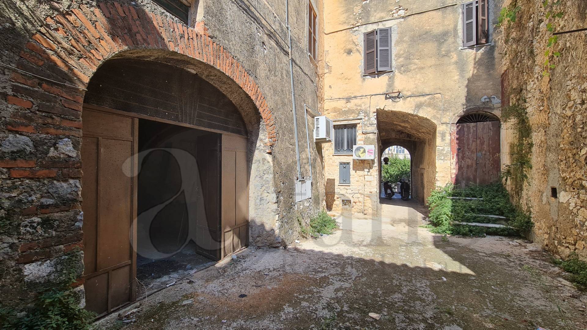 Palazzo storico in vendita a Priverno