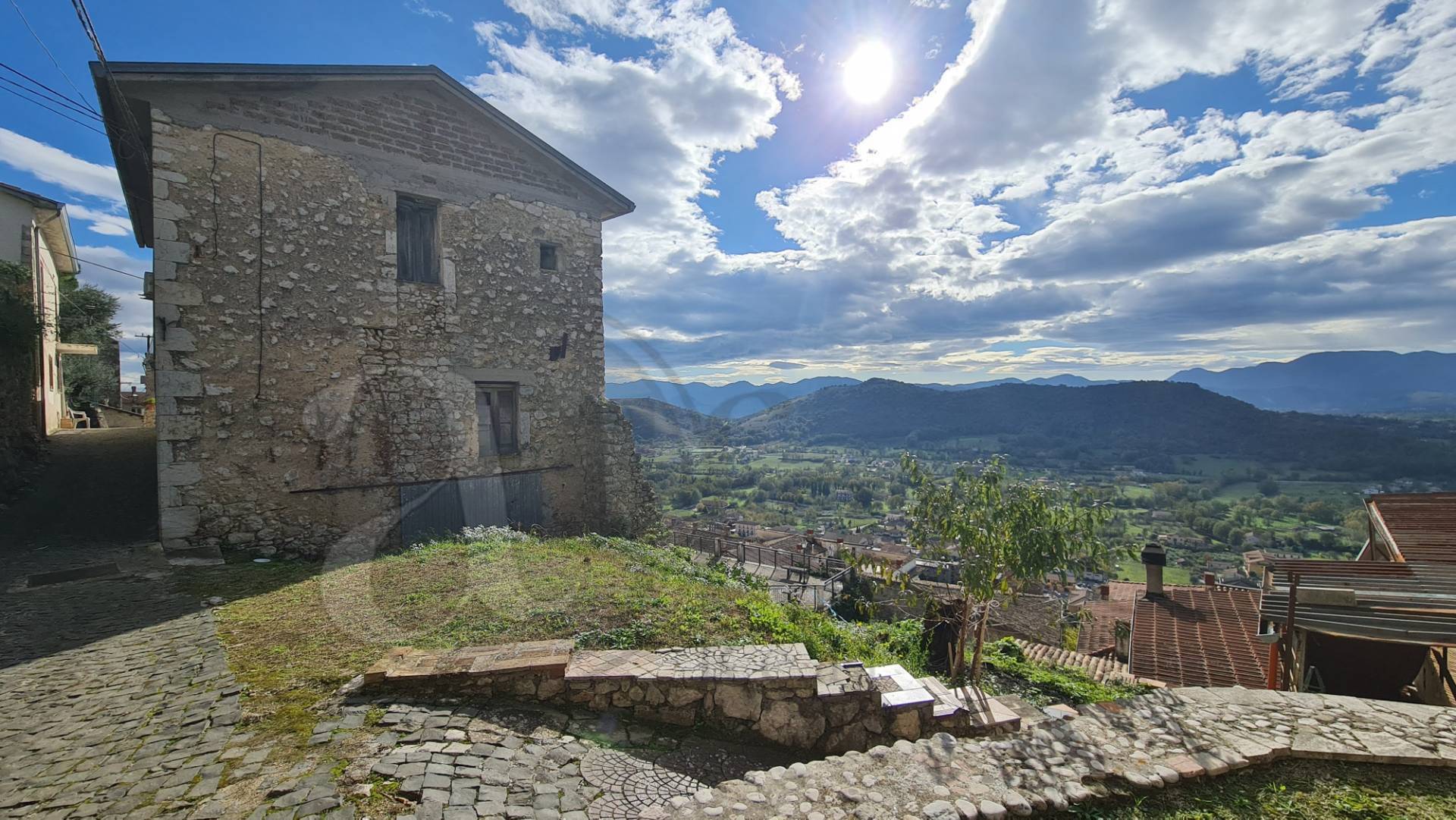 Abitazioni tipiche storiche in vendita a Arce