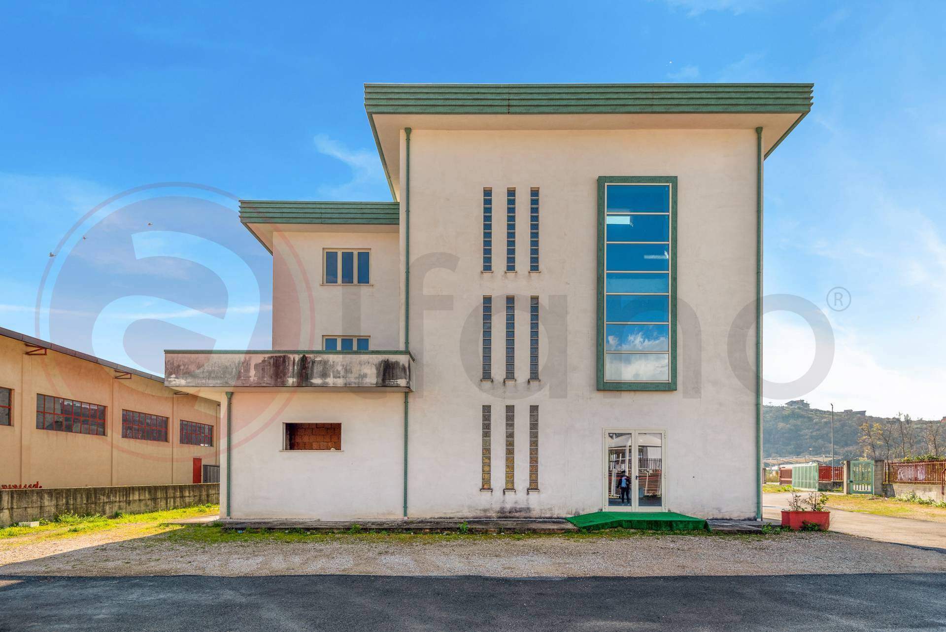 Industriale-logistico in vendita a Sora