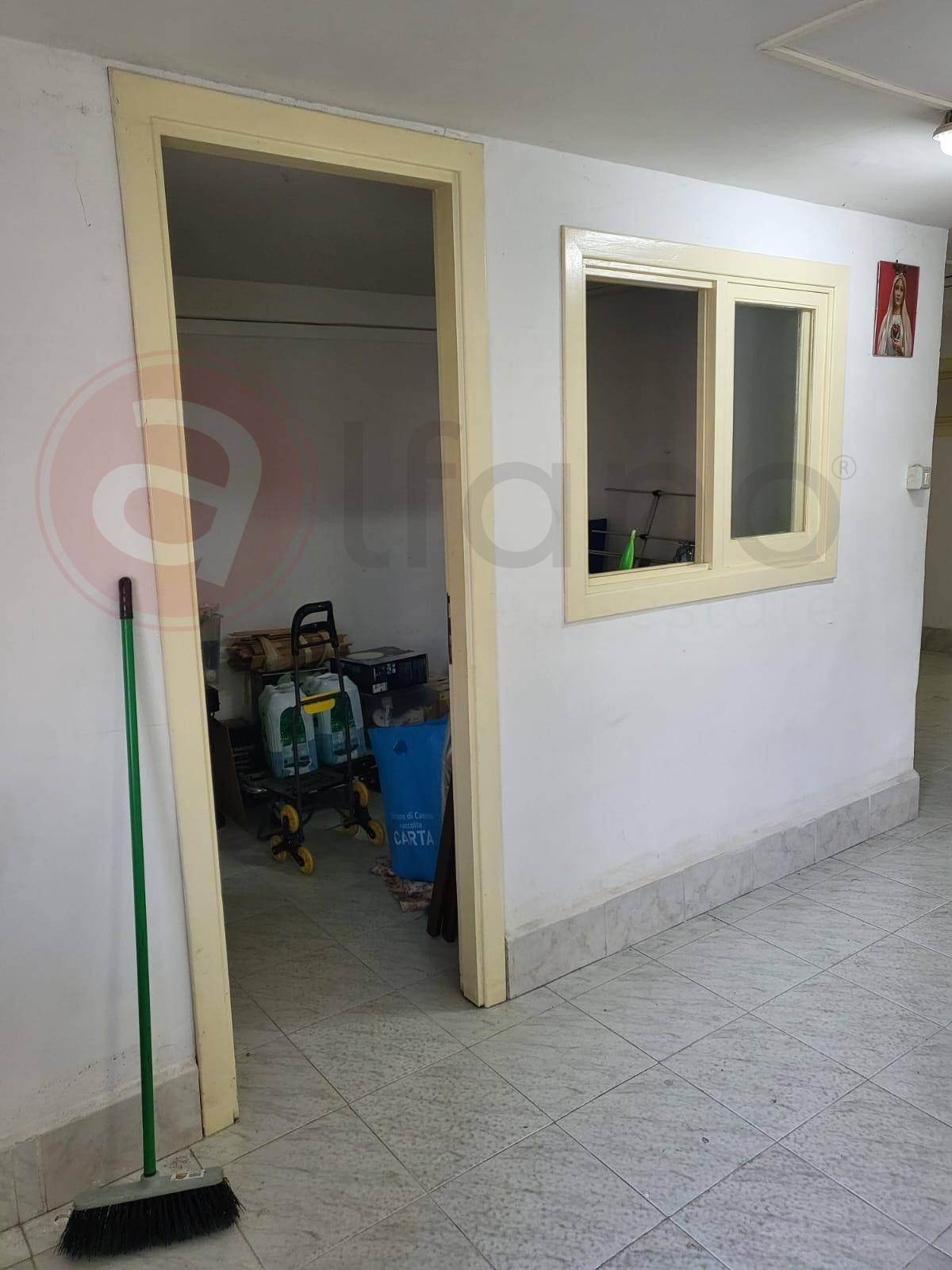 Locale commerciale in vendita a Cassino