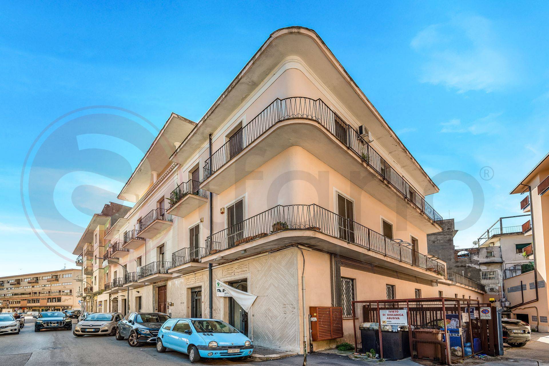 Palazzo intero stabile in vendita a Cassino