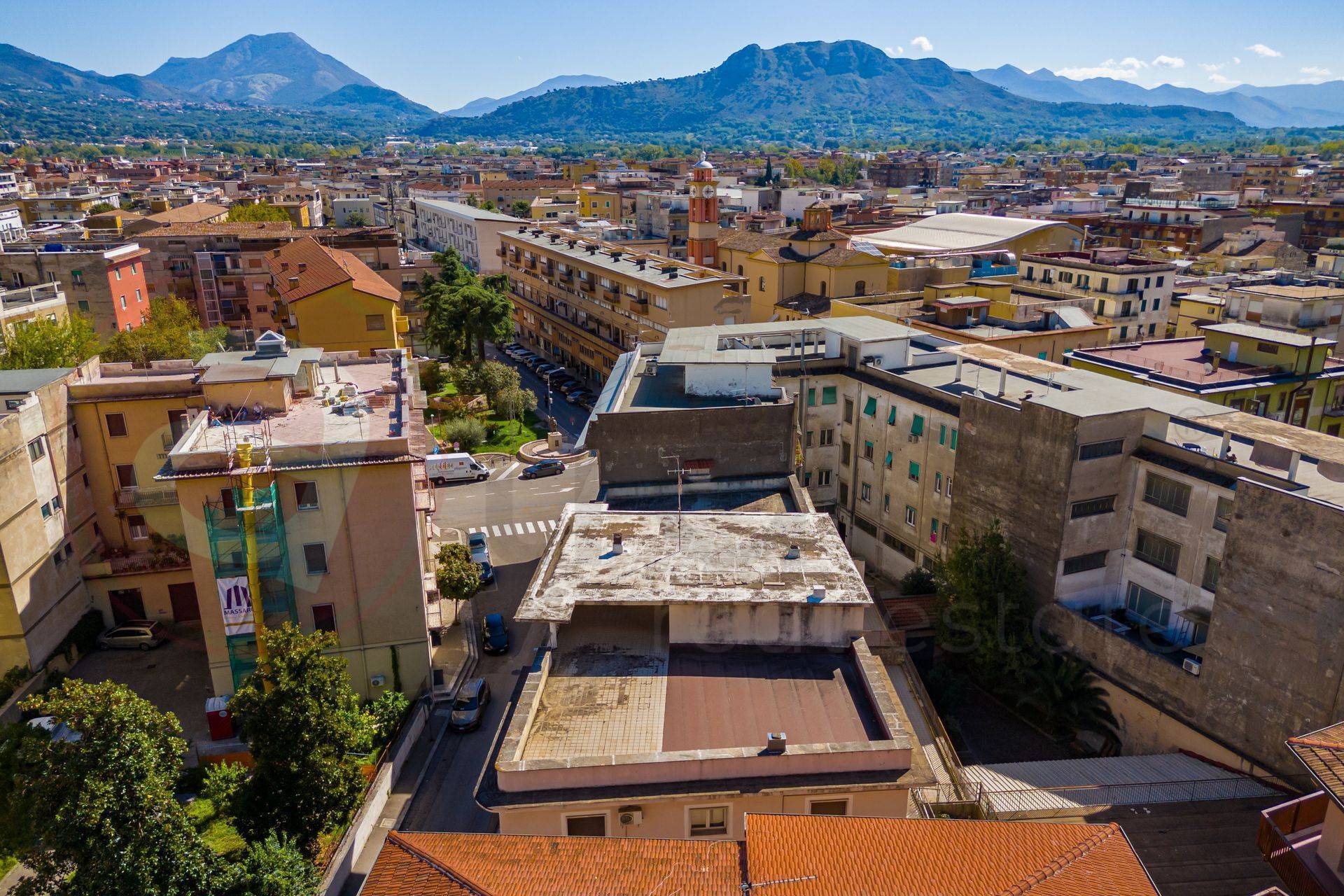 Palazzo intero stabile in vendita a Cassino