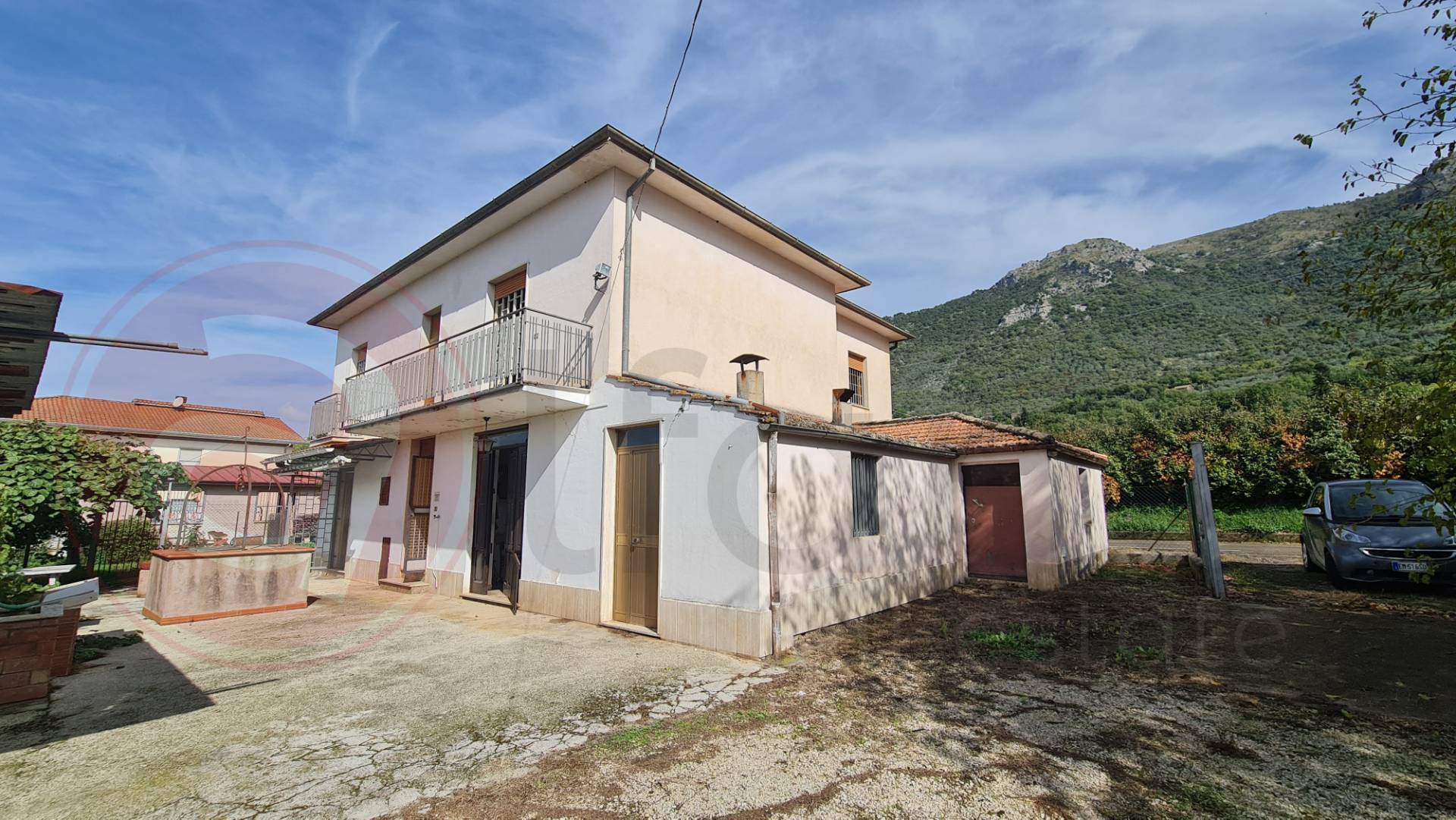 Casa indipendente in vendita a Roccasecca, Caprile