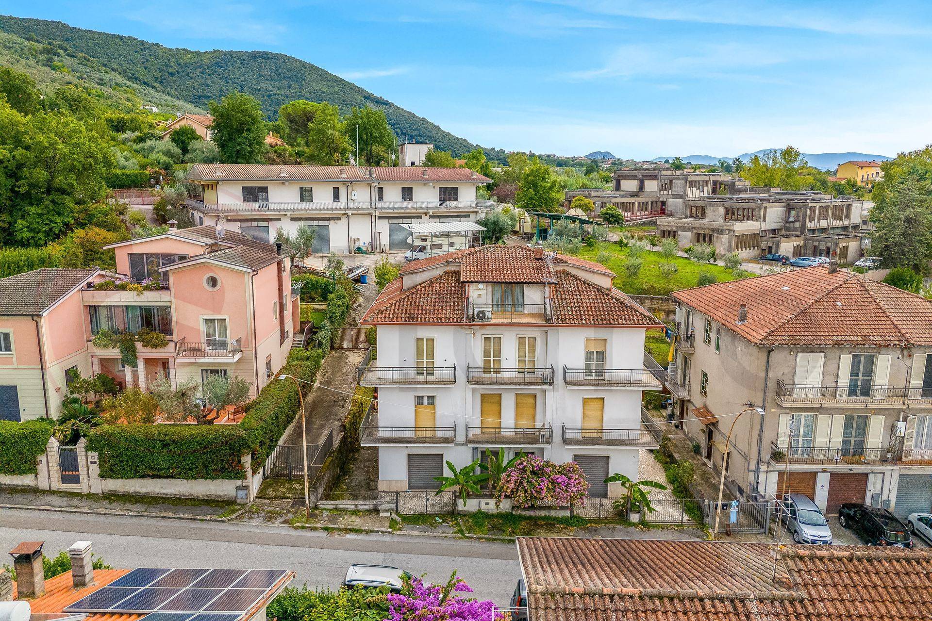Palazzo intero stabile in vendita a Sant'Elia Fiumerapido
