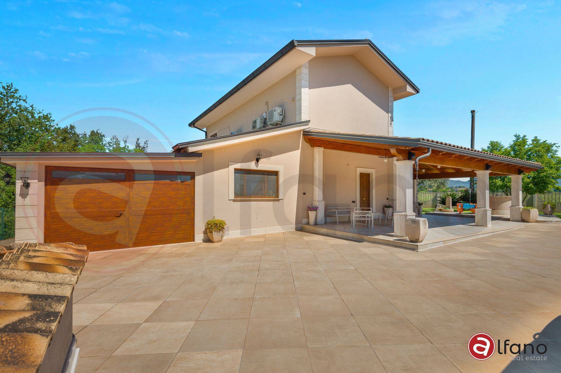 Villa in vendita a Pontecorvo