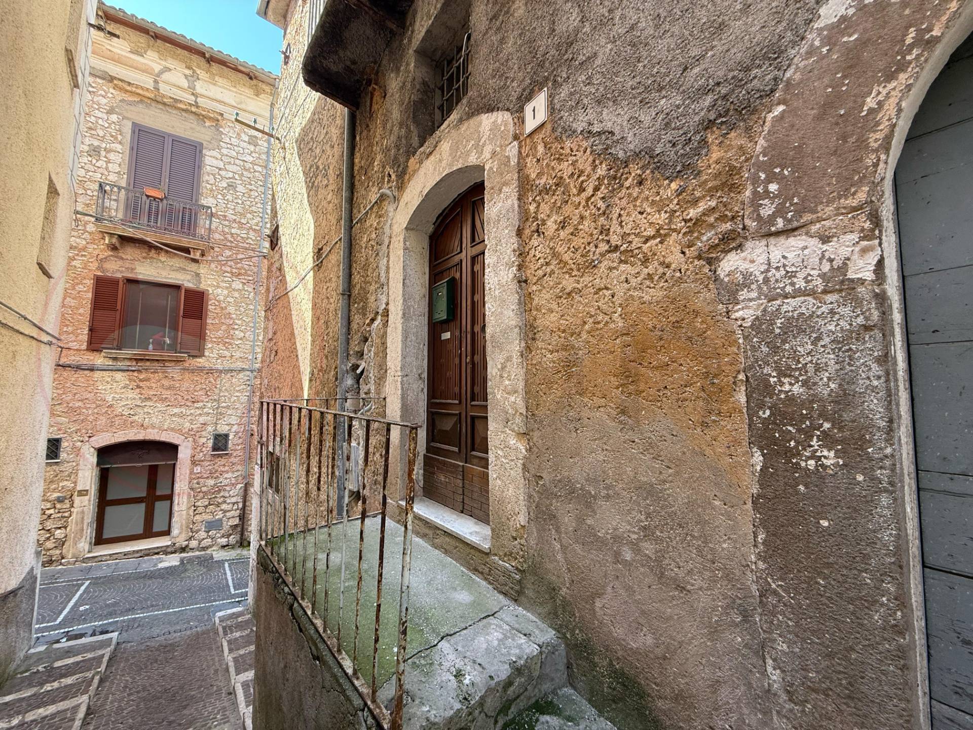 Abitazioni tipiche storiche in vendita a Roccasecca, Centro storico