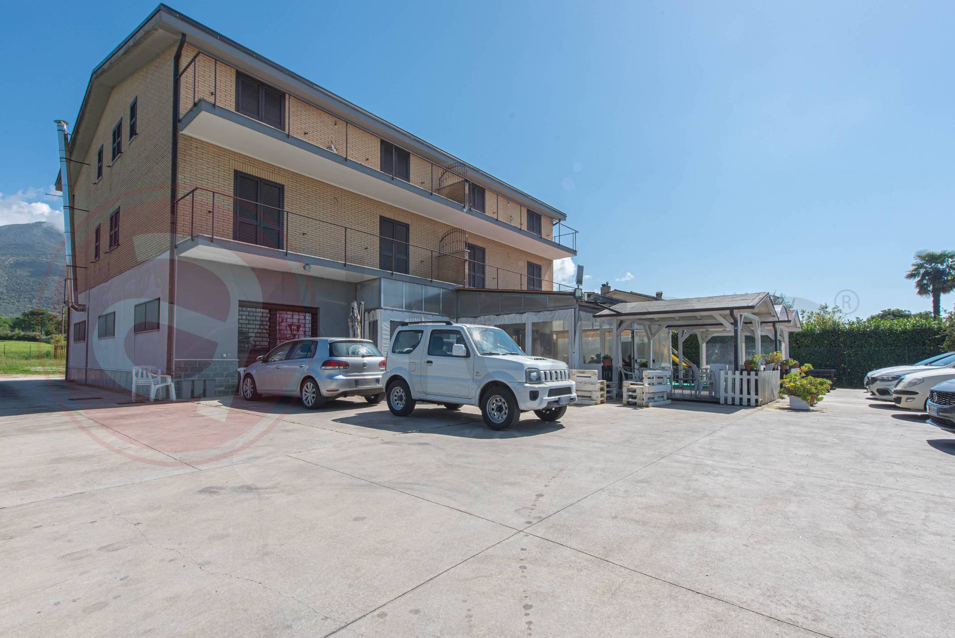 Palazzo intero stabile in vendita a Castrocielo