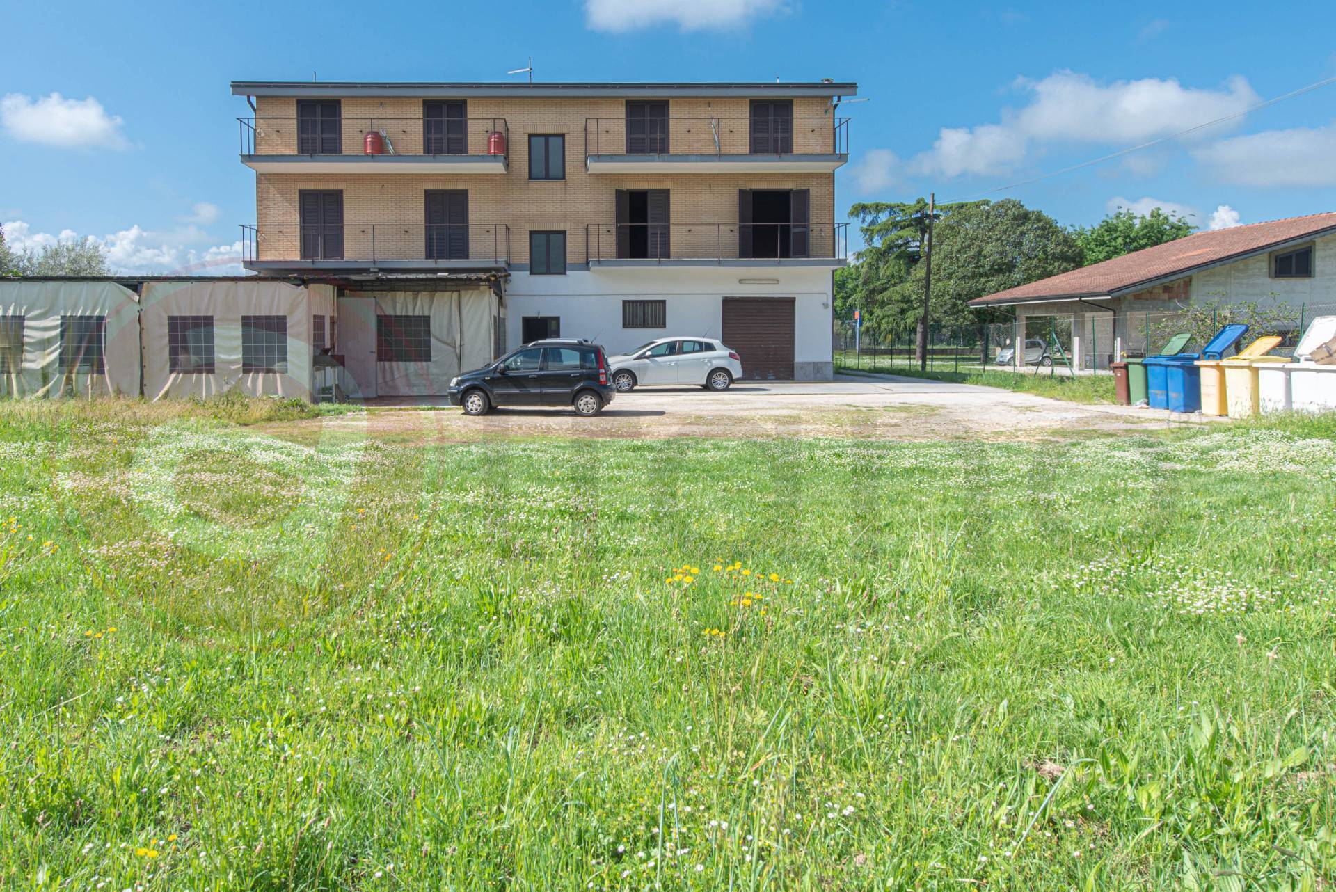 Palazzo intero stabile in vendita a Castrocielo