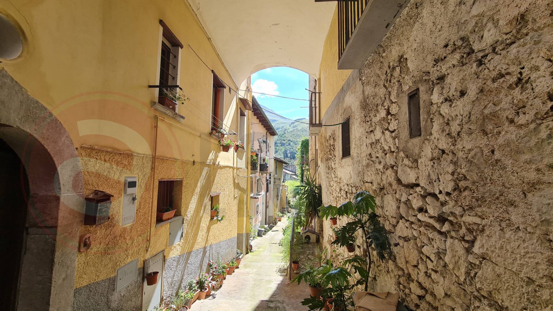 Abitazioni tipiche storiche in vendita a Itri