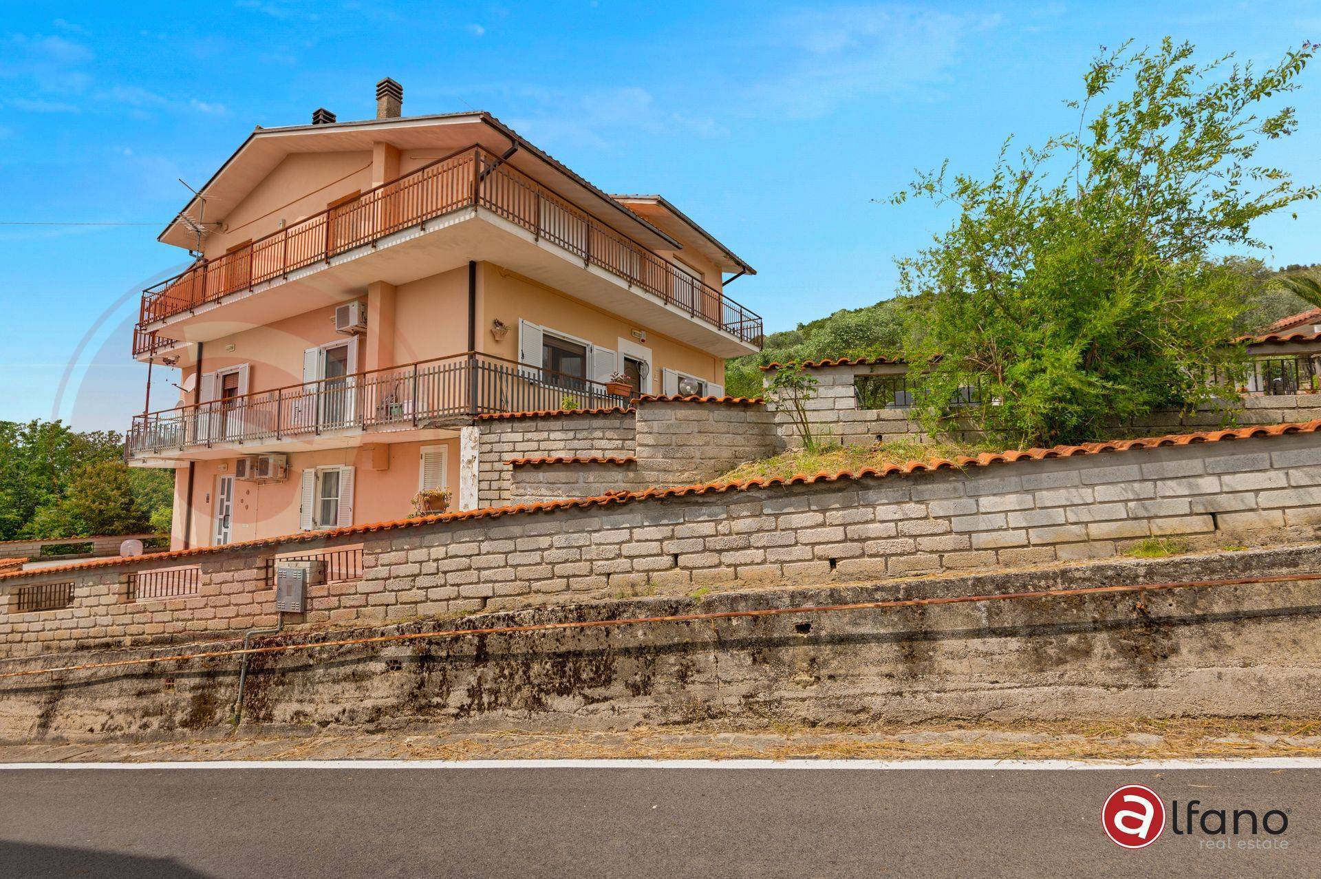 Casa indipendente in vendita a Colfelice, Villafelice