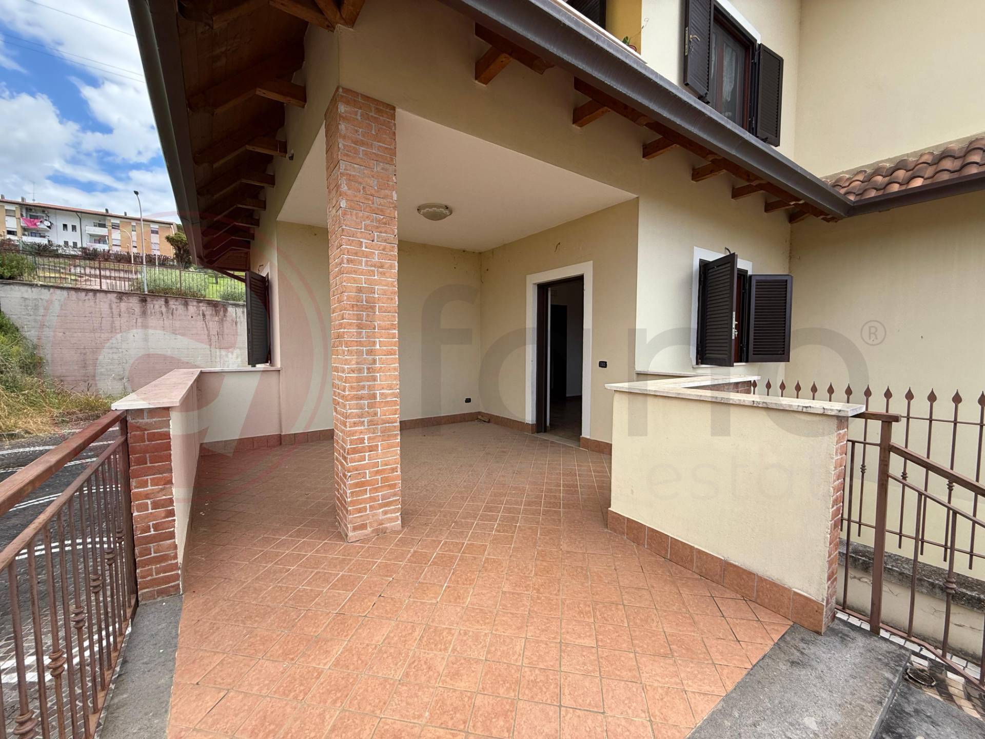 Appartamento in vendita a Colfelice