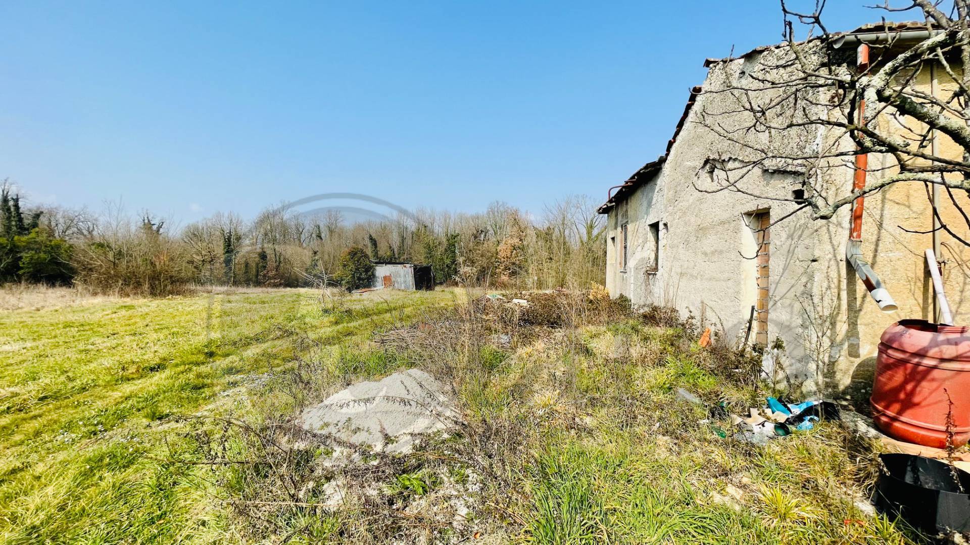 Rudere in vendita a Arce