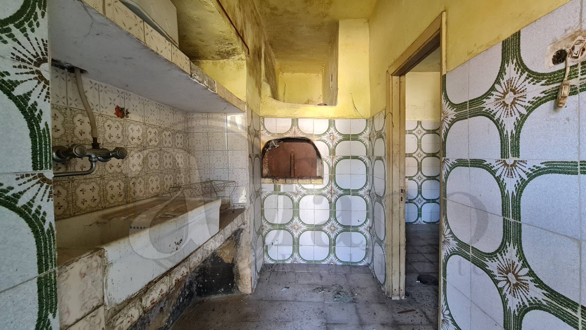 Abitazioni tipiche storiche in vendita a Colfelice, Colfelice (Coldragone)