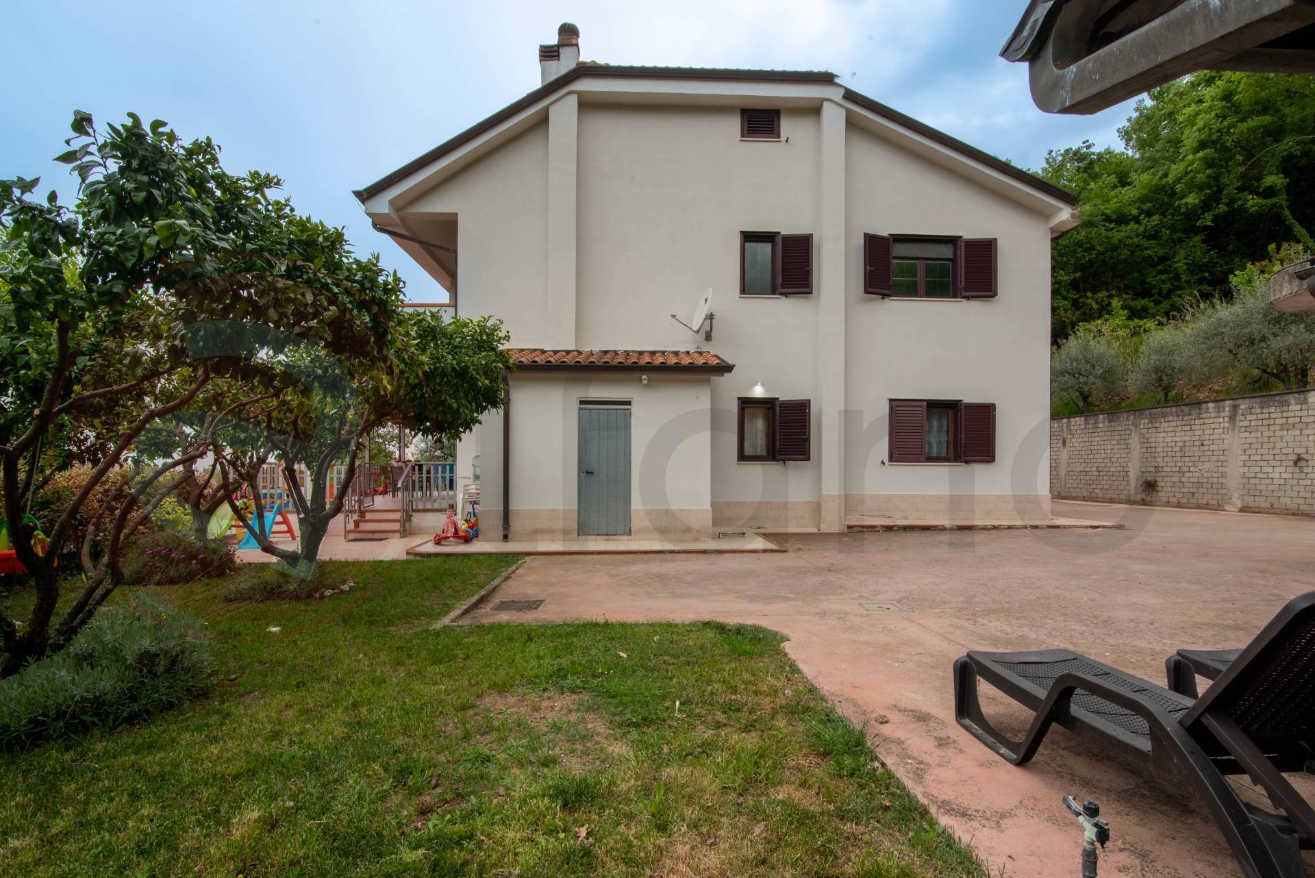 Villa bifamiliare in vendita a Roccasecca