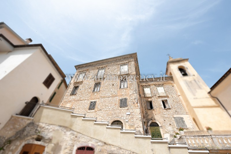 Abitazioni tipiche storiche in vendita a Fontana Liri, Fontana Liri Superiore