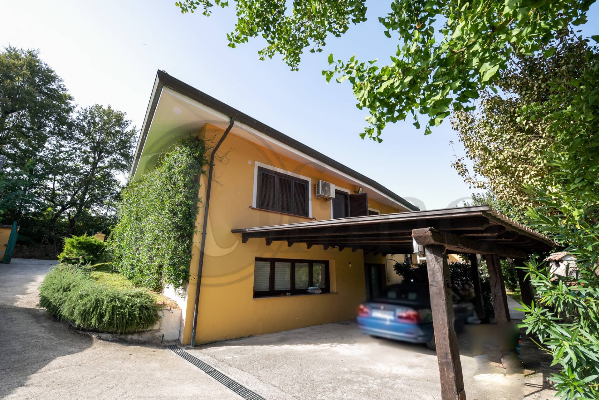 Villa in vendita a Pignataro Interamna