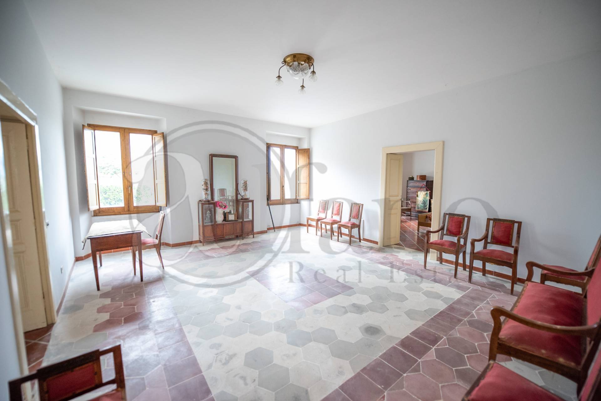 Casale di campagna in vendita a Paterno