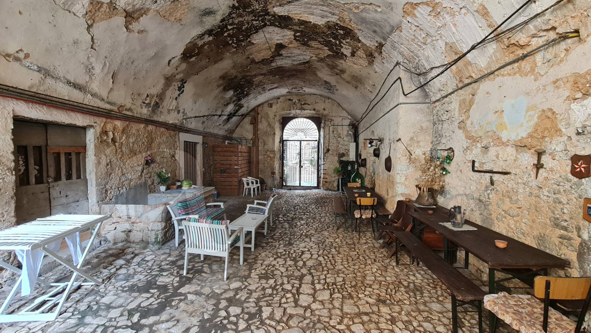 Palazzo storico in vendita a Priverno