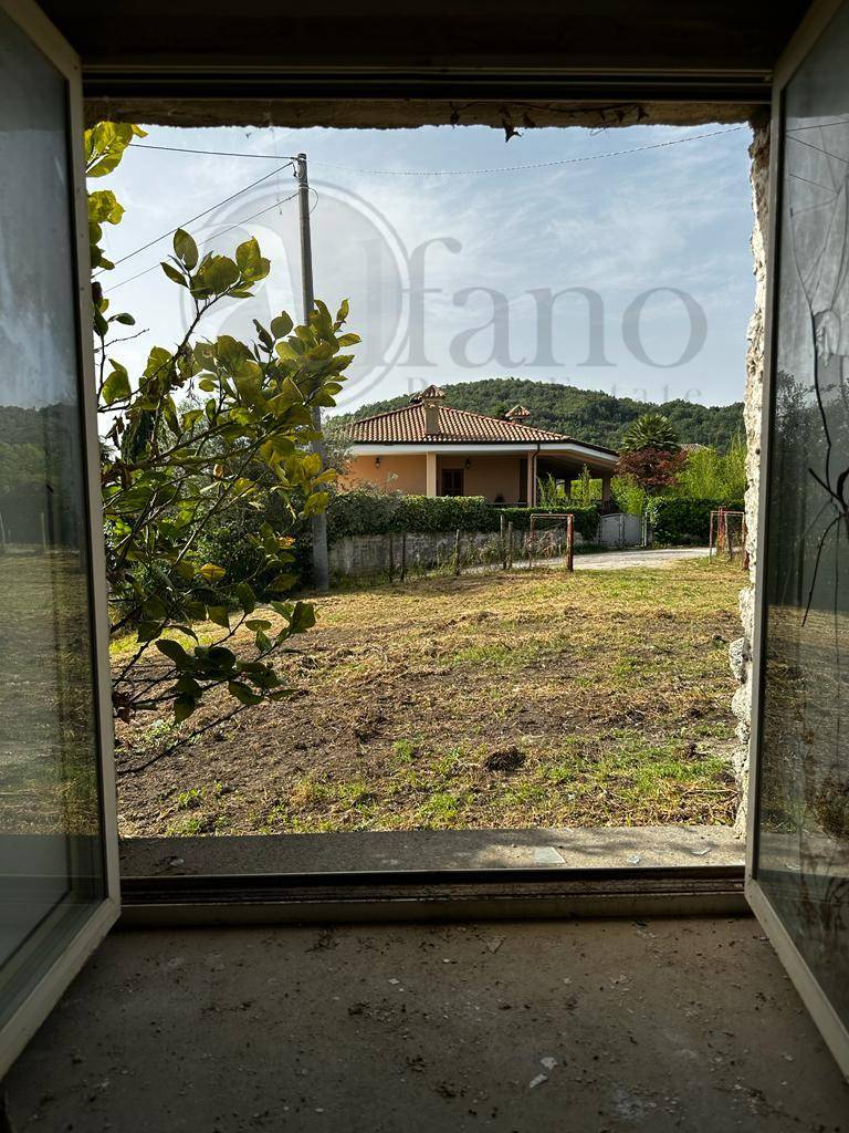 Casale di campagna in vendita a Rocca d'Arce