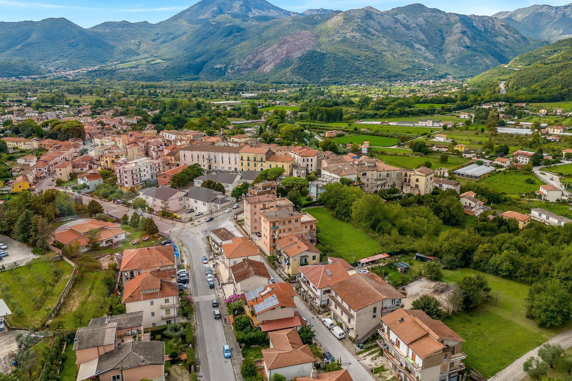 Palazzo intero stabile in vendita a Sant'Elia Fiumerapido