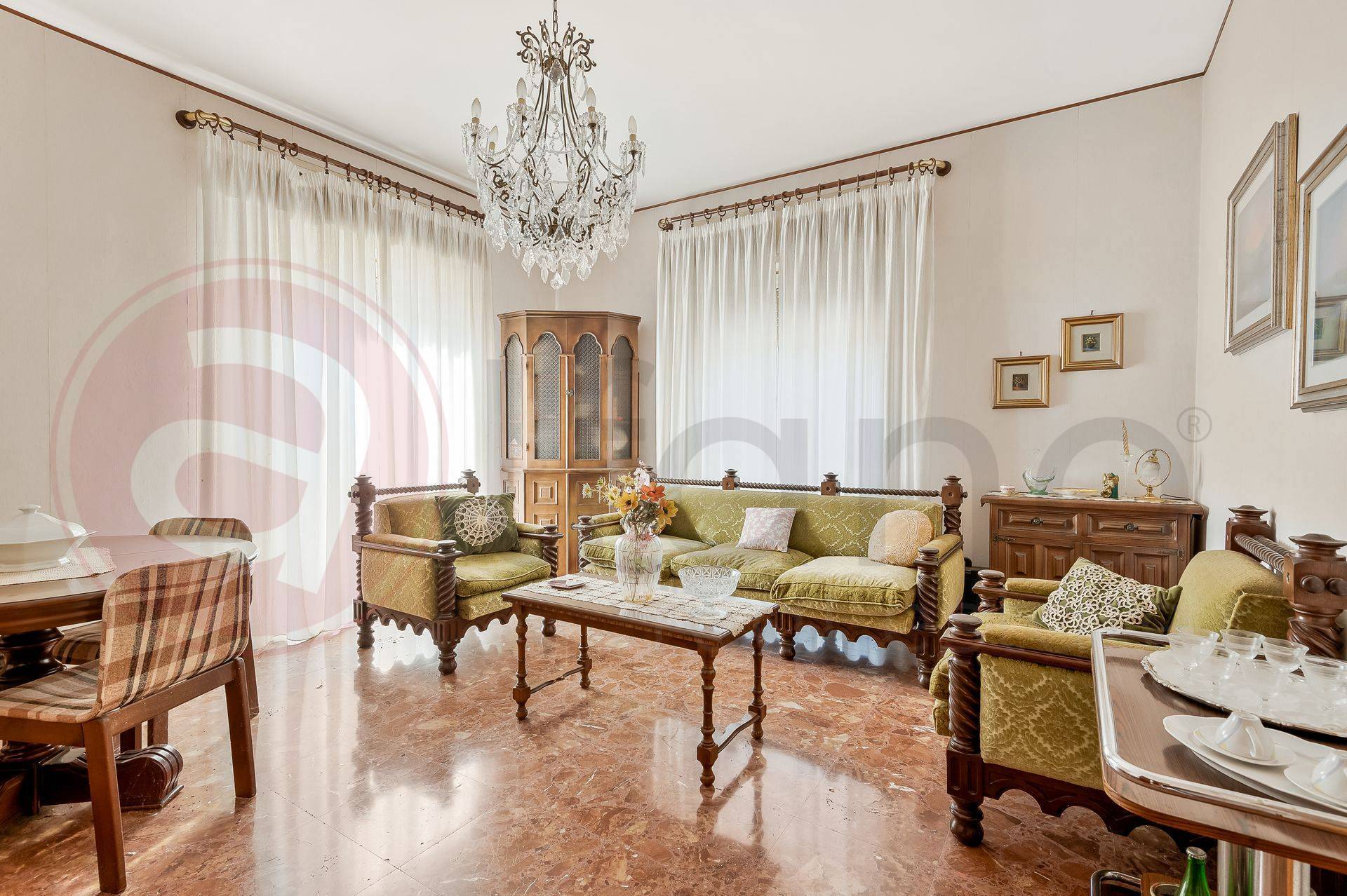 Palazzo intero stabile in vendita a Sant'Elia Fiumerapido