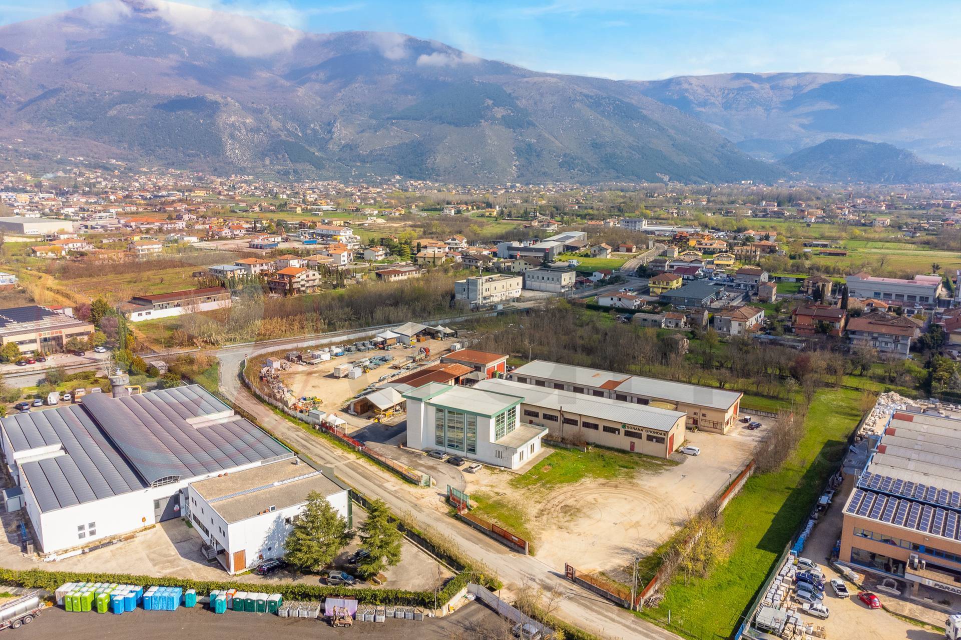Industriale-logistico in vendita a Sora