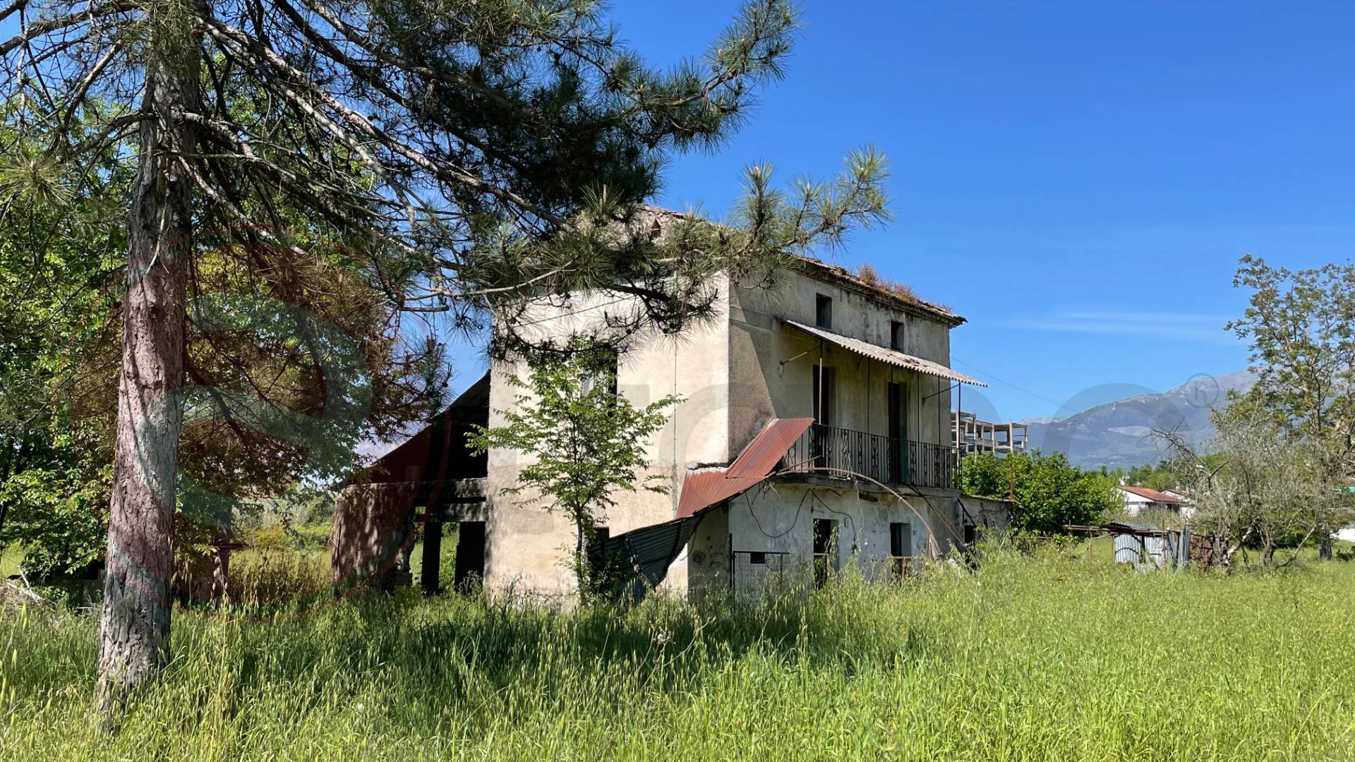 Casale di campagna in vendita a Pontecorvo