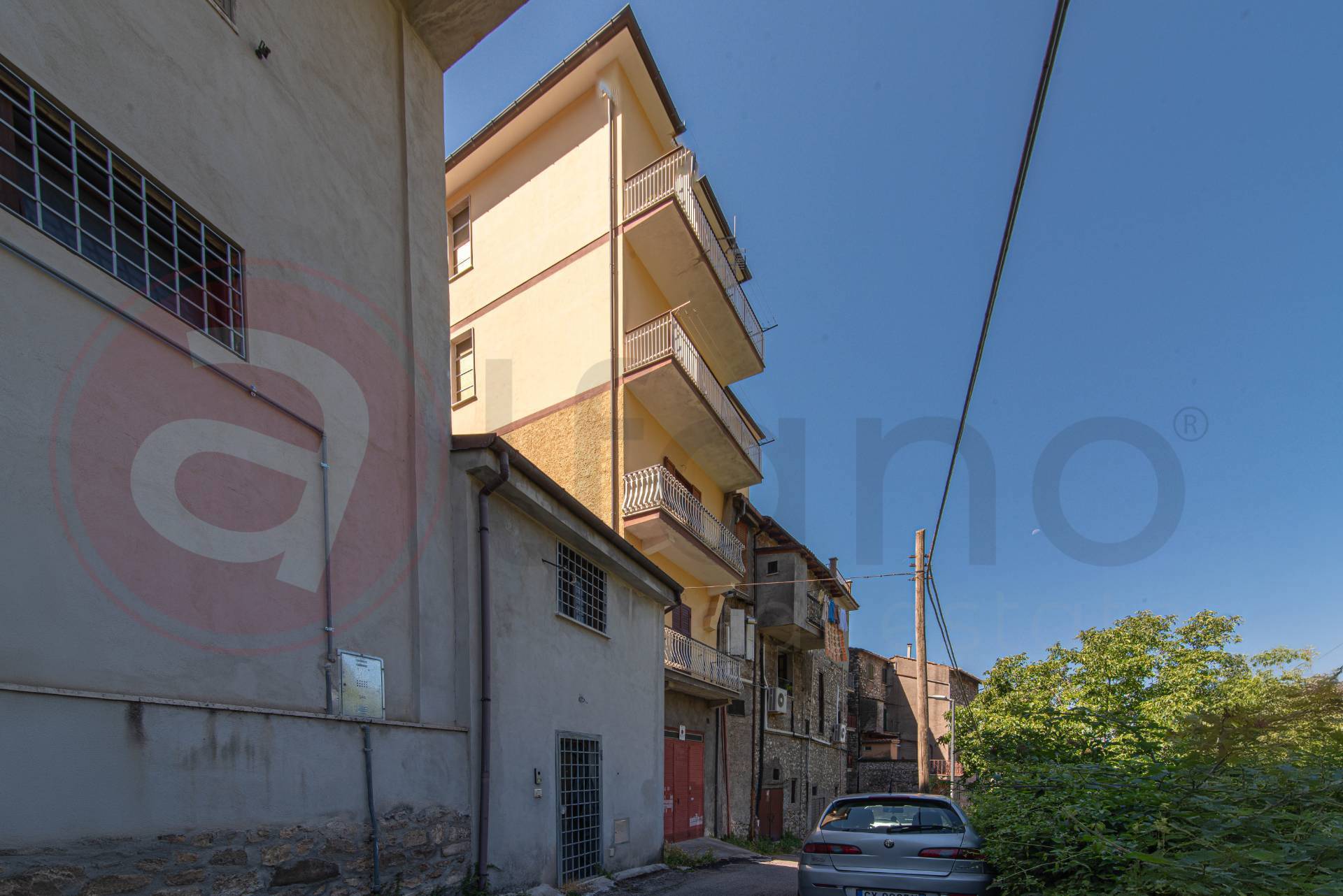 Palazzo intero stabile in vendita a Piglio