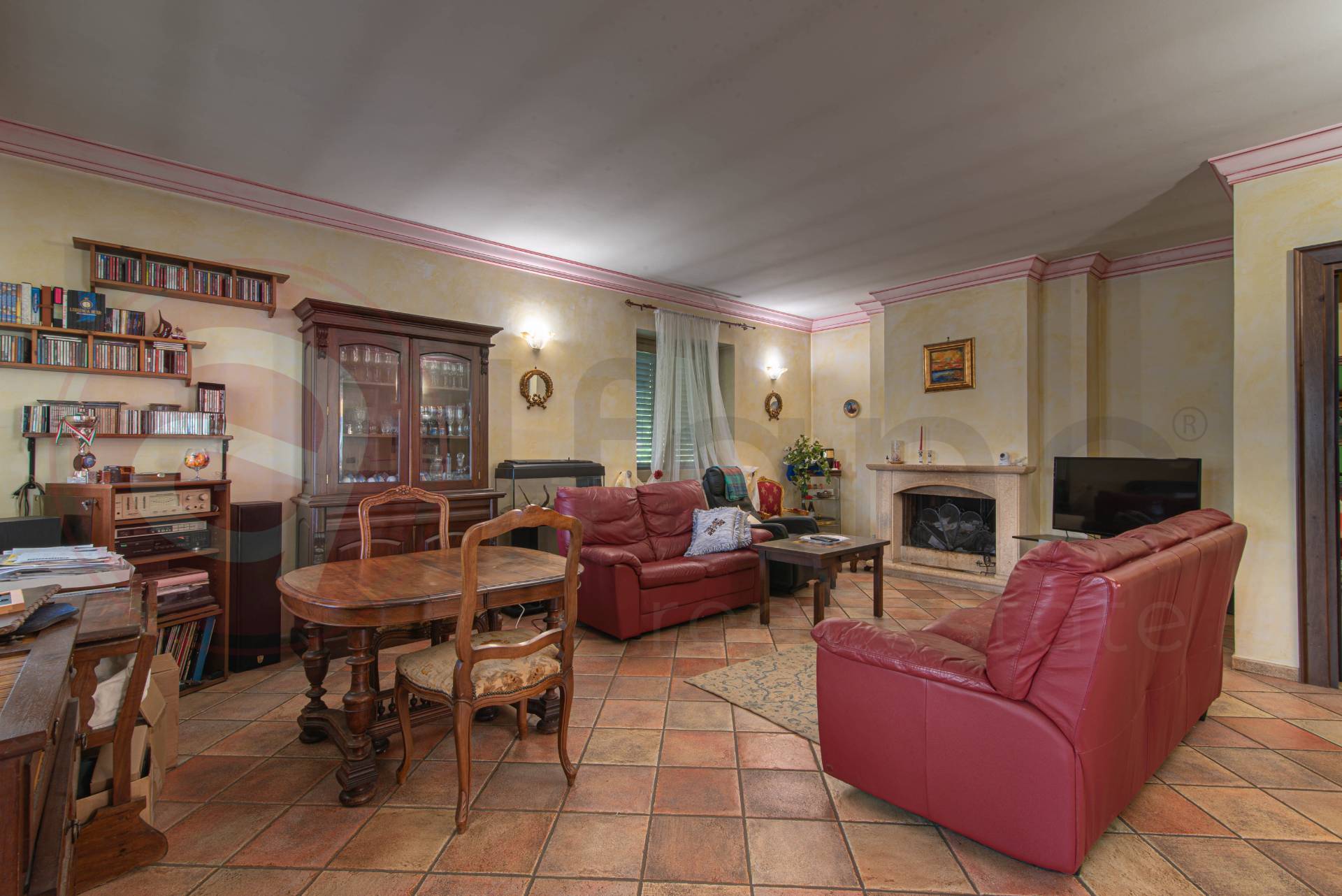 Villa in vendita a Cervaro