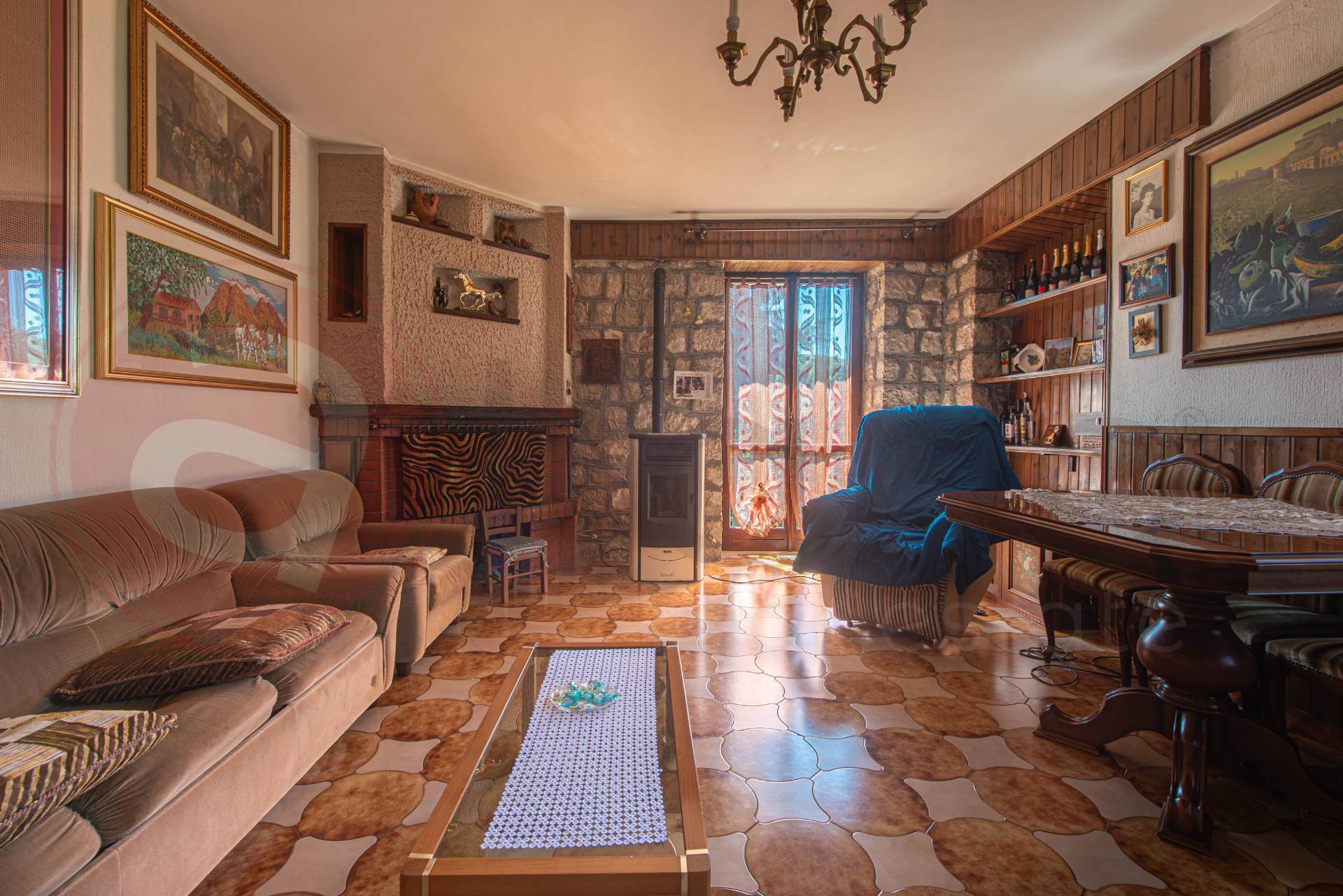 Casa indipendente in vendita a Trevi nel Lazio, Altipiani di Arcinazzo