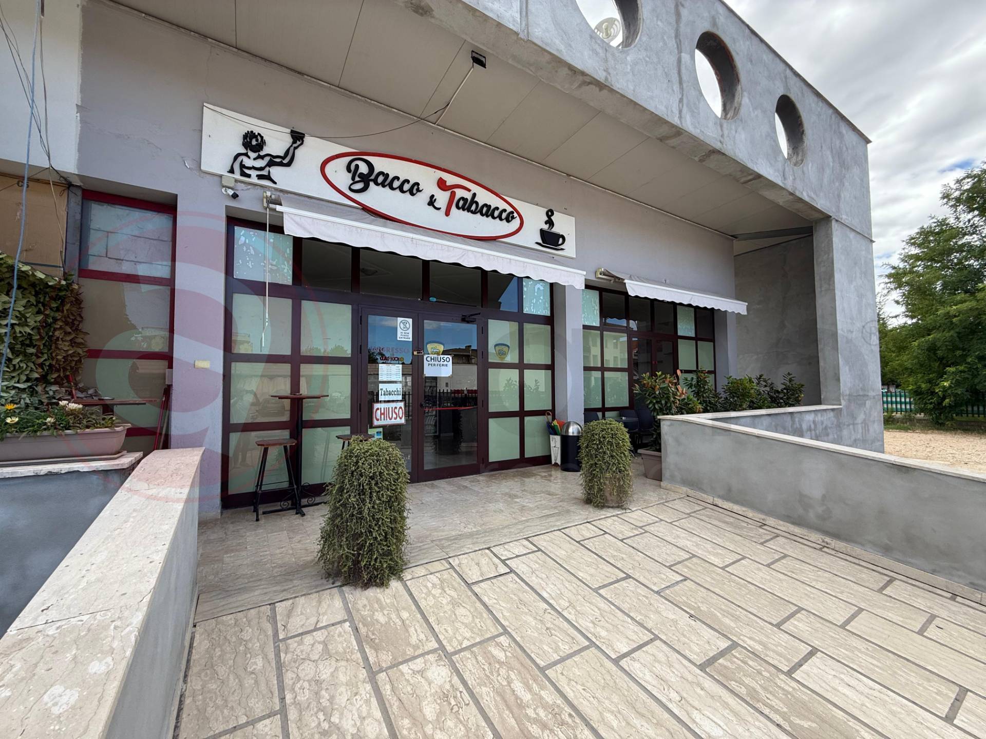 Attivit commerciale in vendita a Aquino