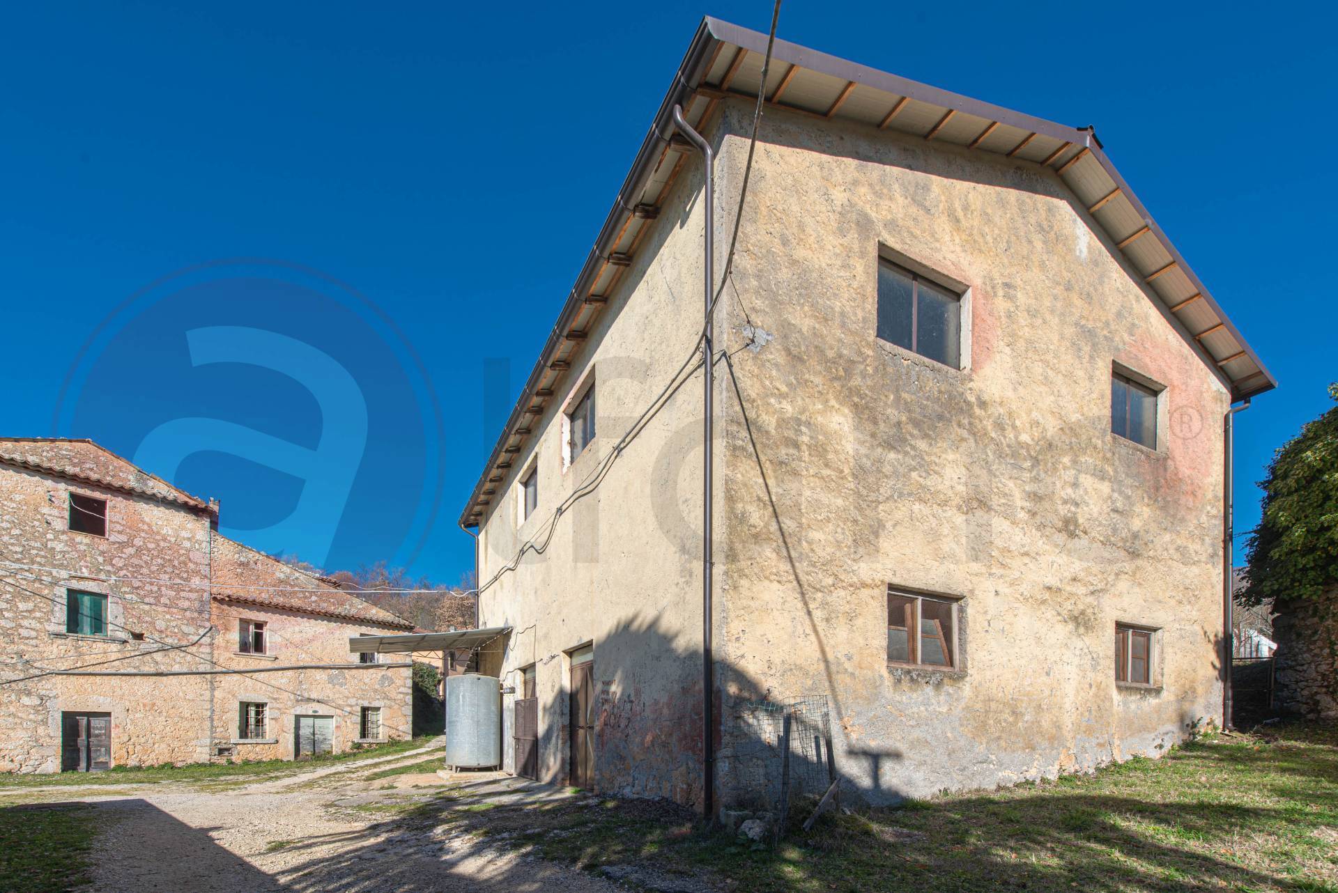 Casale di campagna in vendita a Veroli, Scifelli