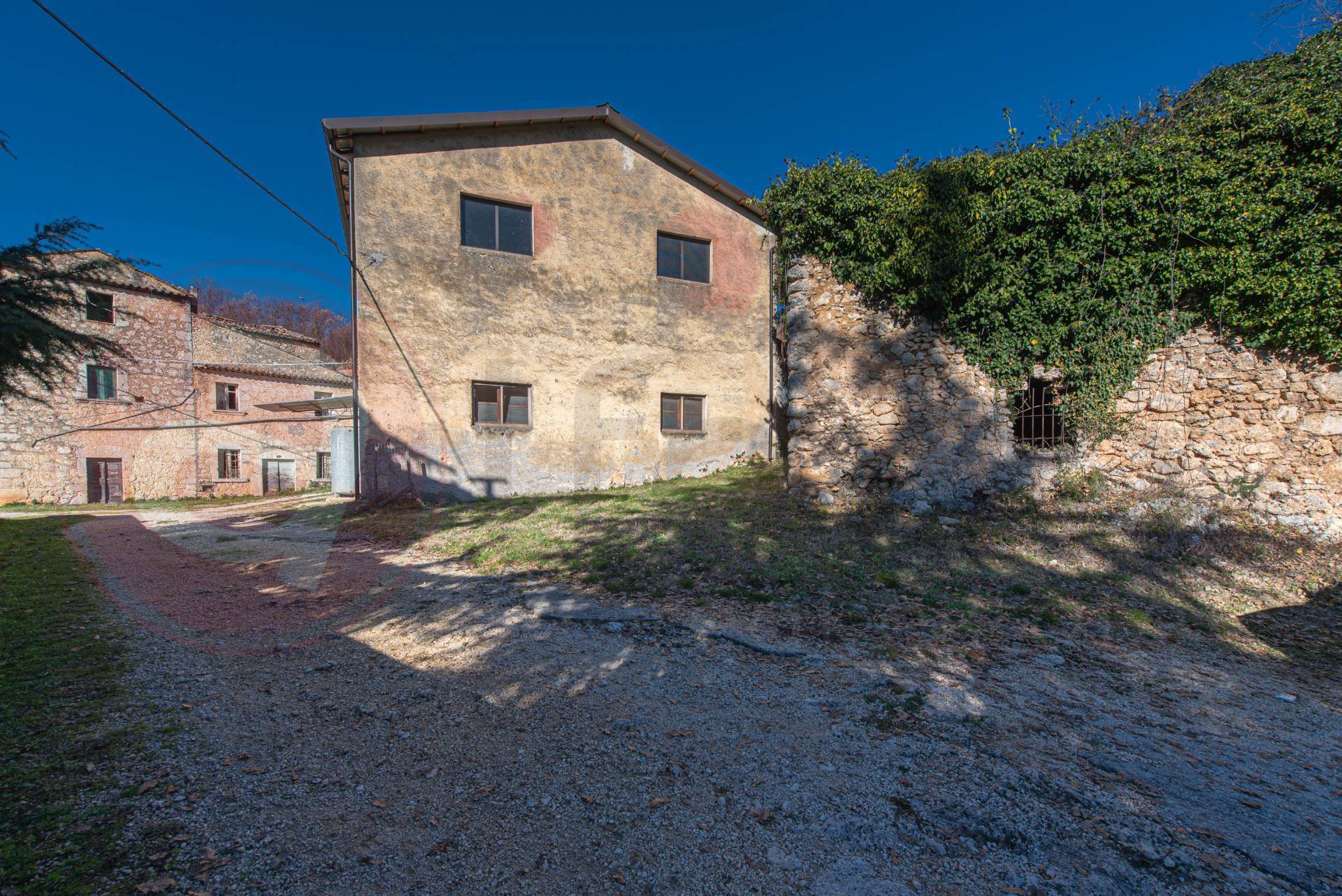 Casale di campagna in vendita a Veroli, Scifelli