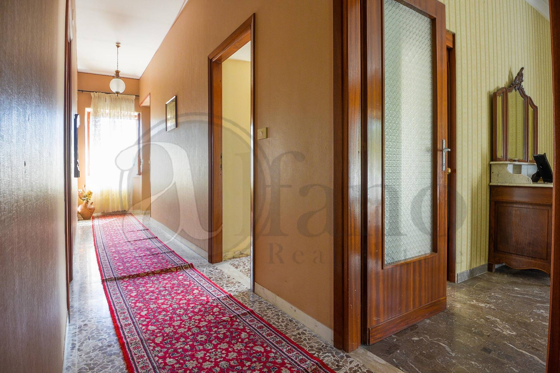 Casale di campagna in vendita a Pignataro Interamna