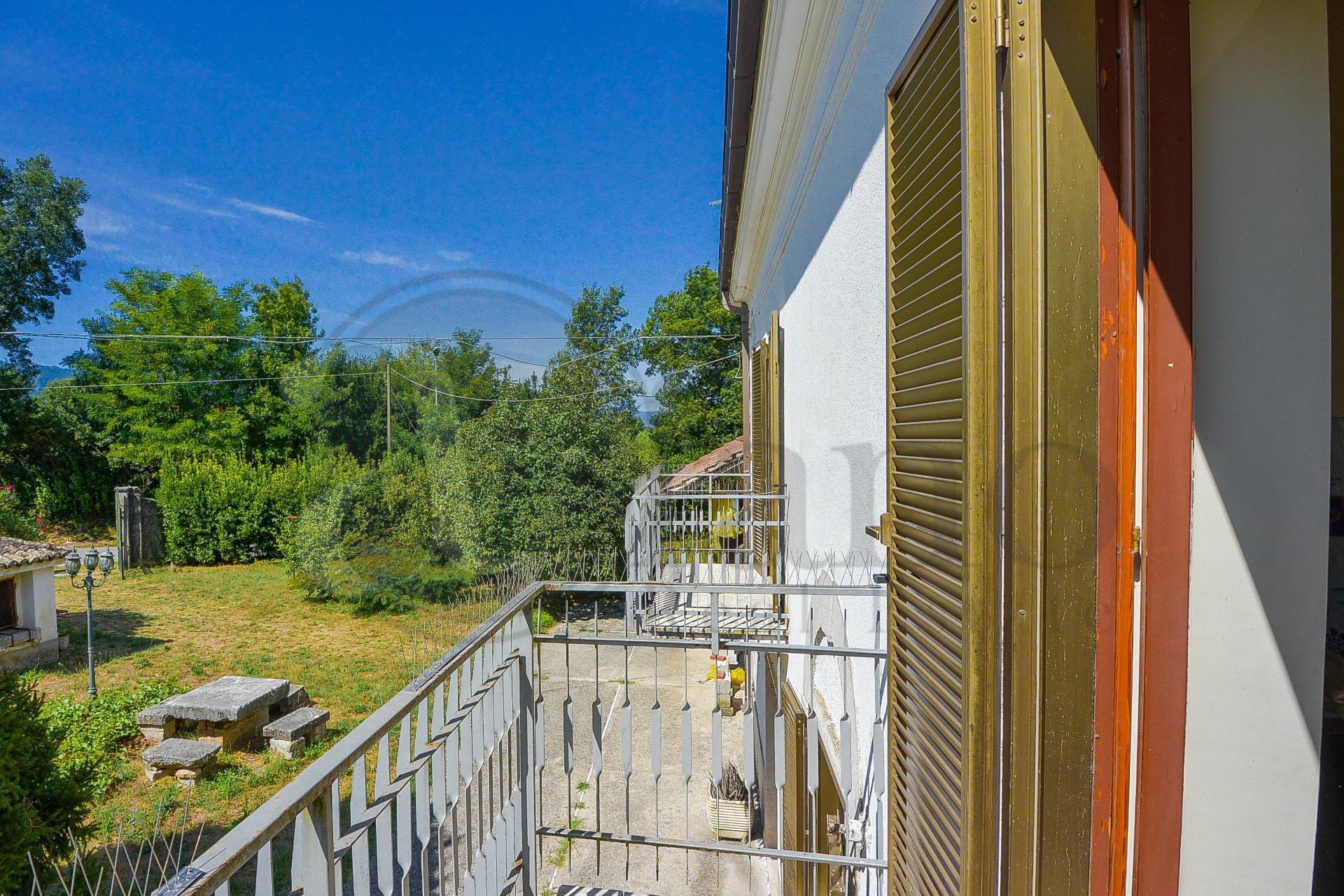 Casale di campagna in vendita a Pignataro Interamna