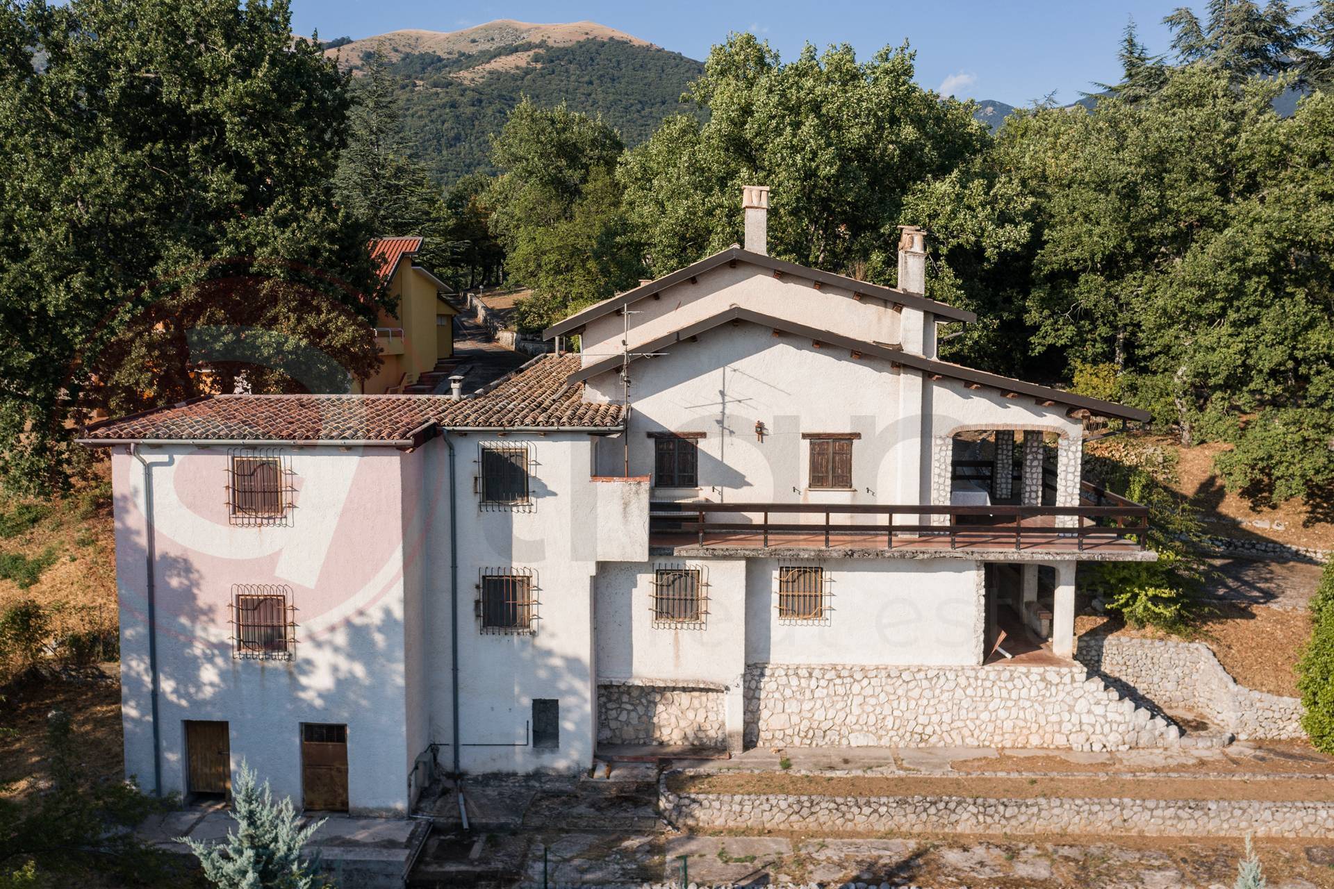 Casa indipendente in vendita a Campoli Appennino